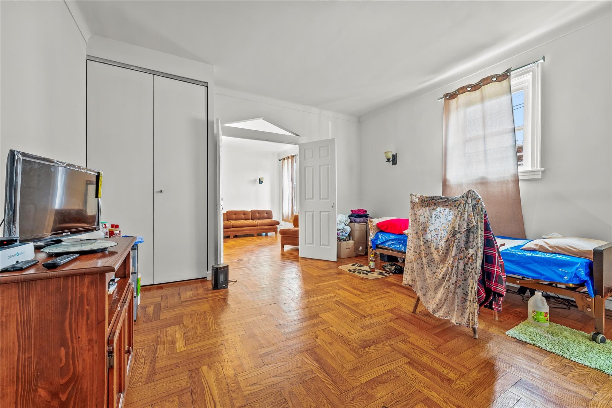 1681 Brooklyn Avenue thumbnail 5