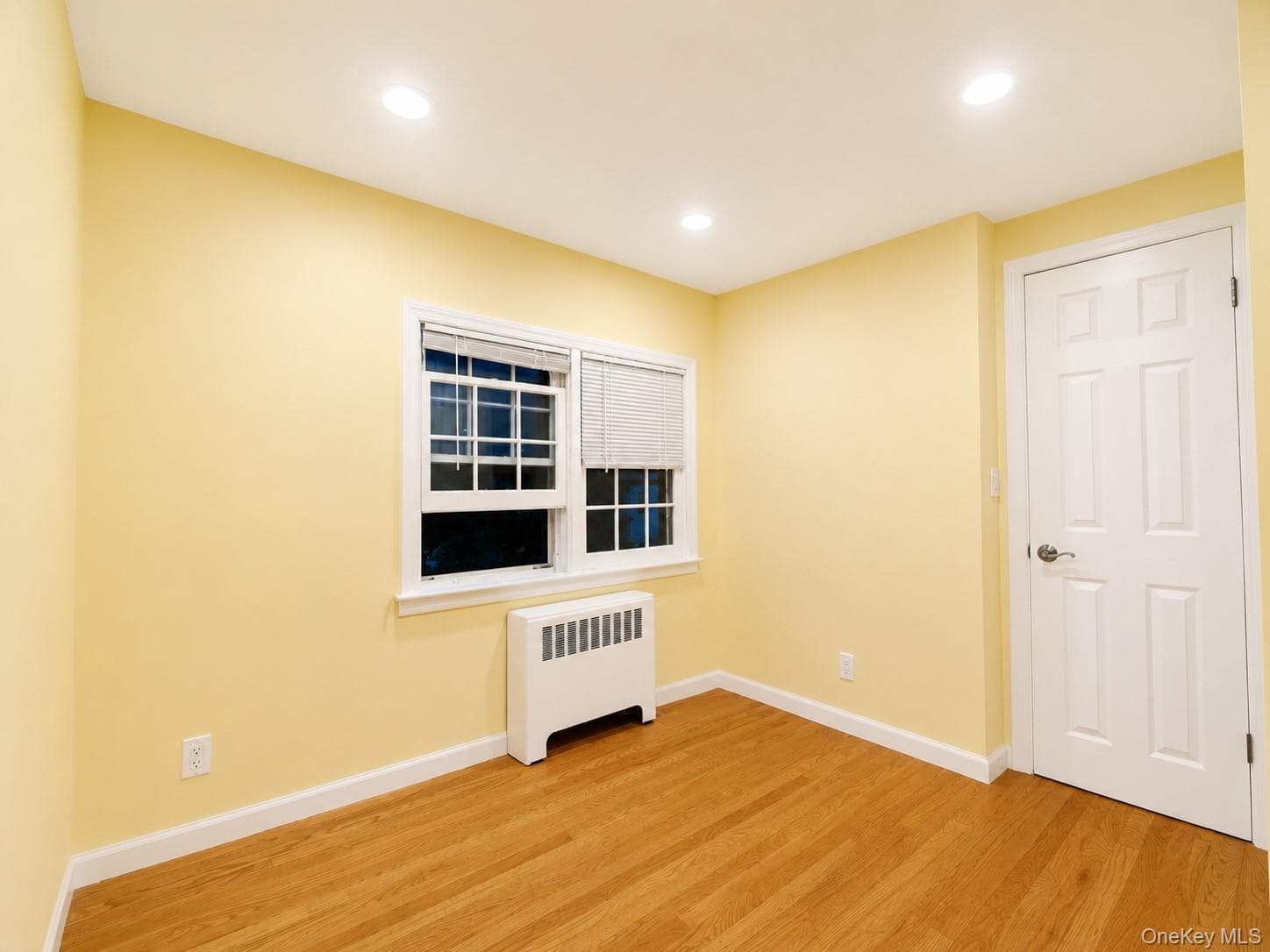 24 Maywood Avenue thumbnail 15