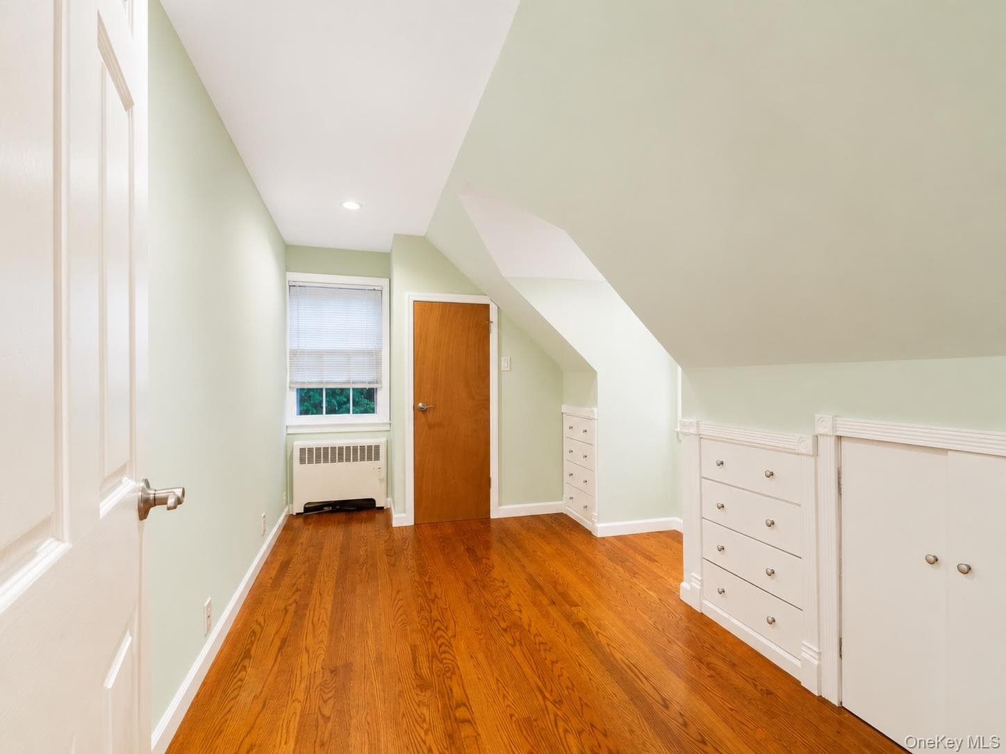 24 Maywood Avenue thumbnail 13