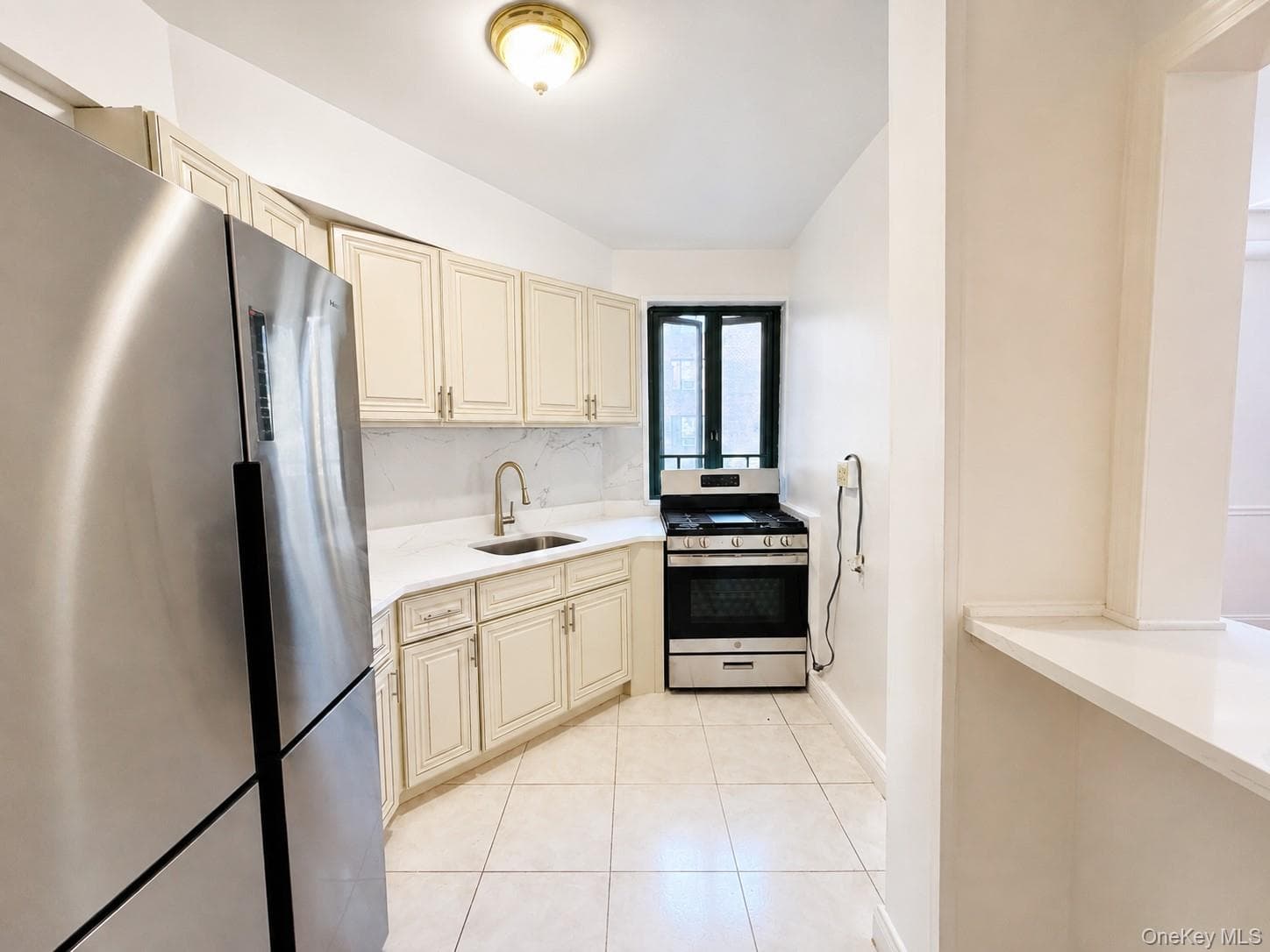 1564 Unionport Road Unit: 5A, Bronx