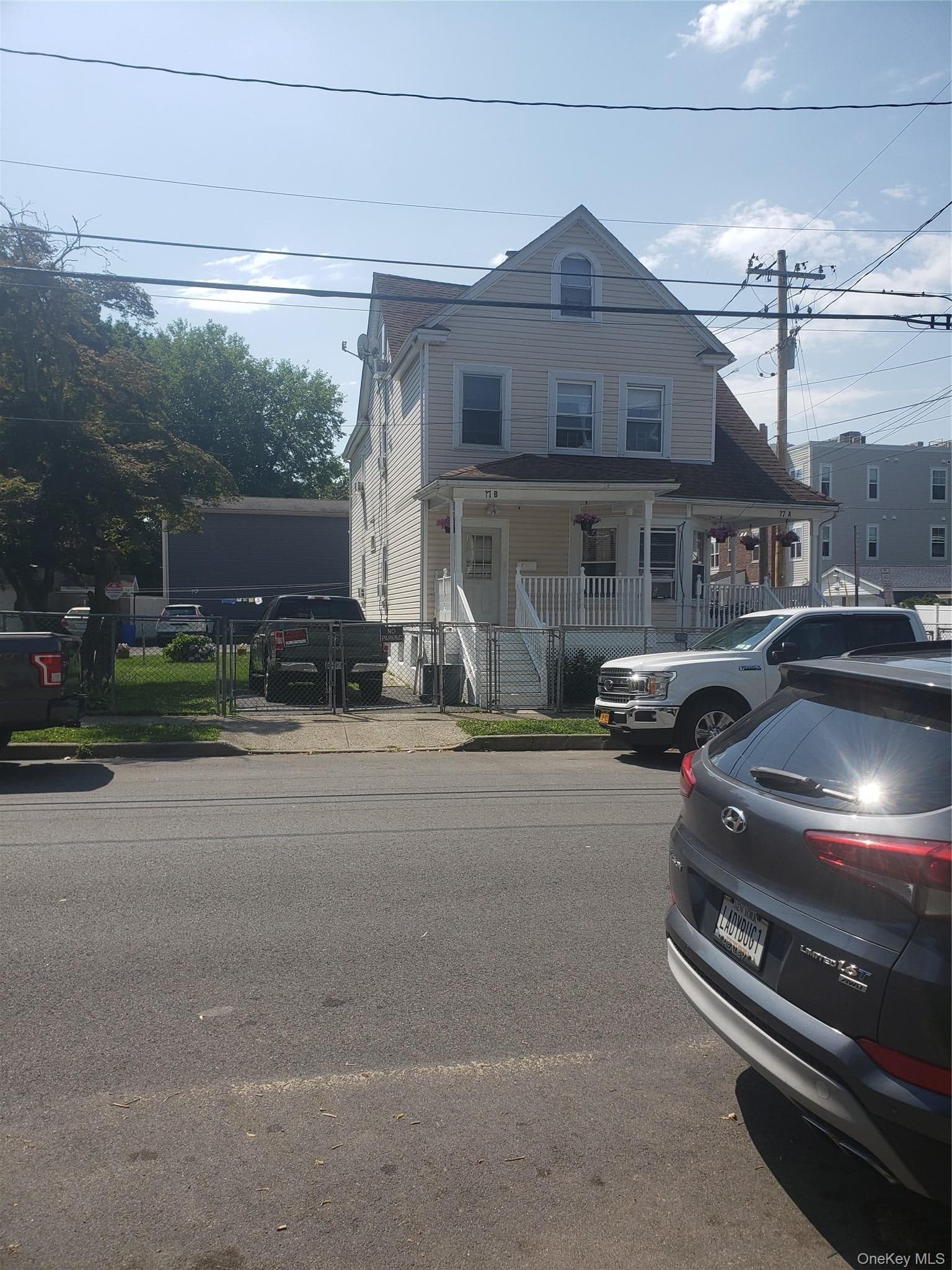 105 Carson Avenue thumbnail 17
