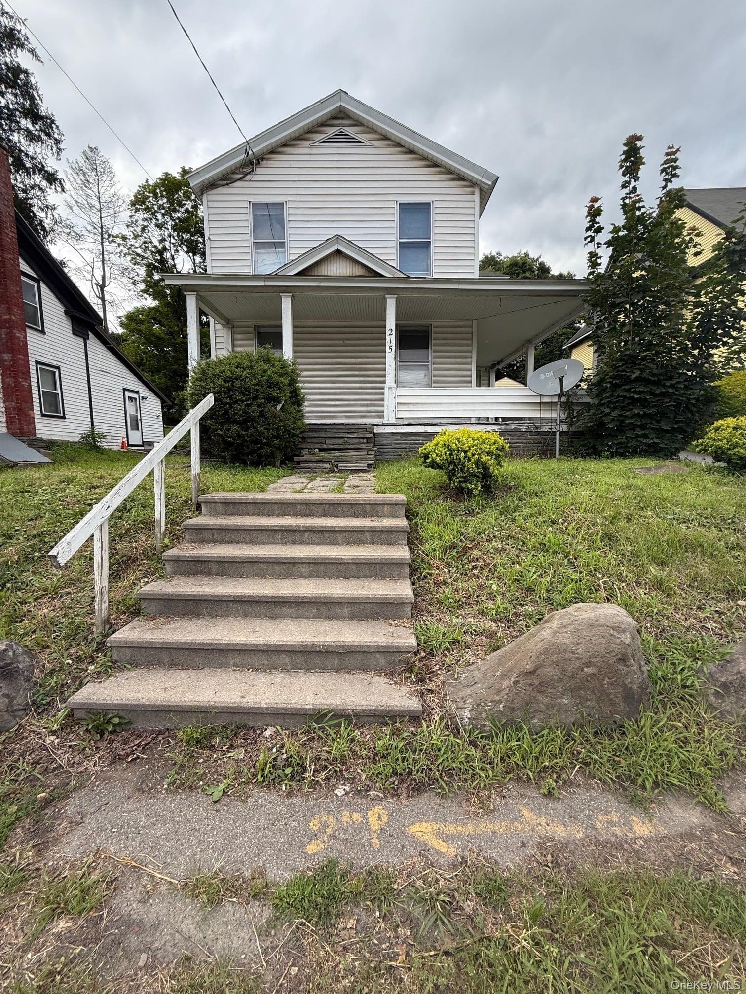 215 E Front Street, Hancock