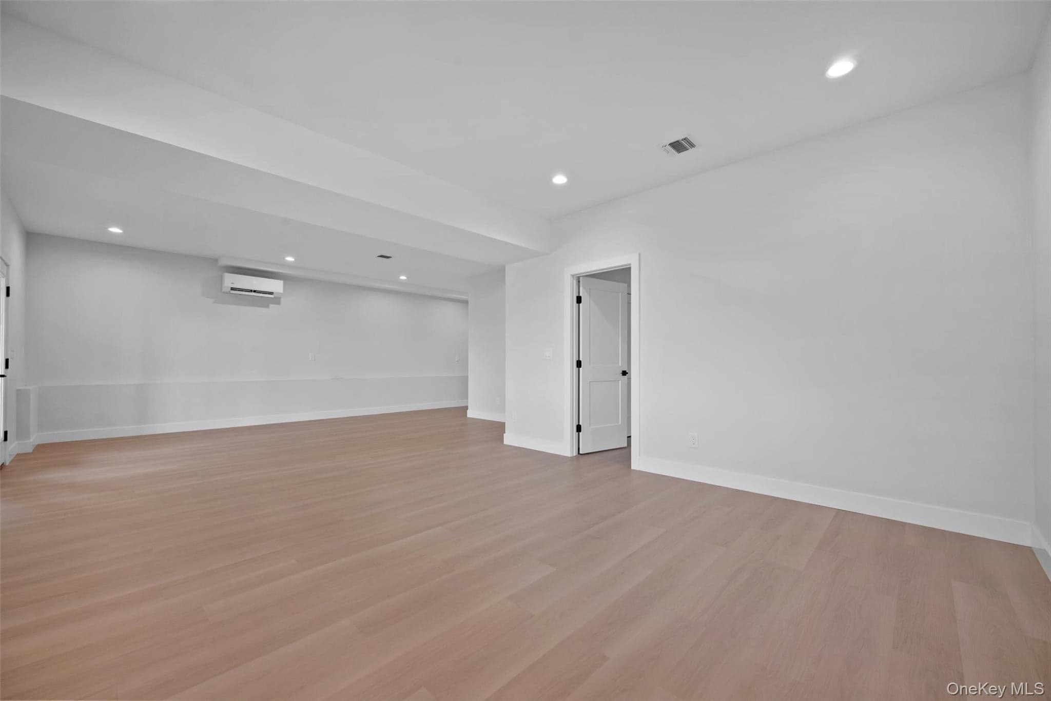 98 Fox Hill Road thumbnail 27