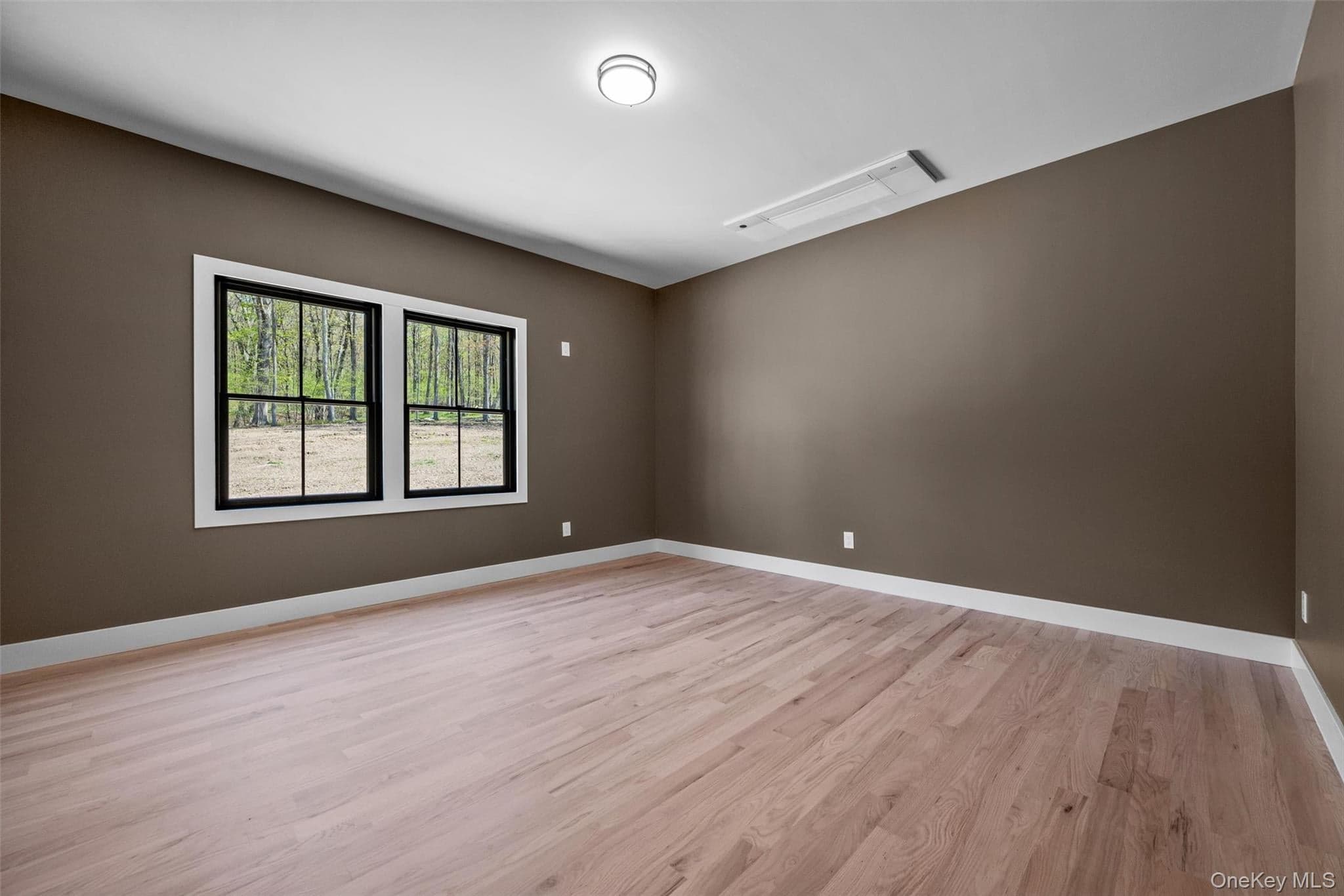 98 Fox Hill Road thumbnail 35