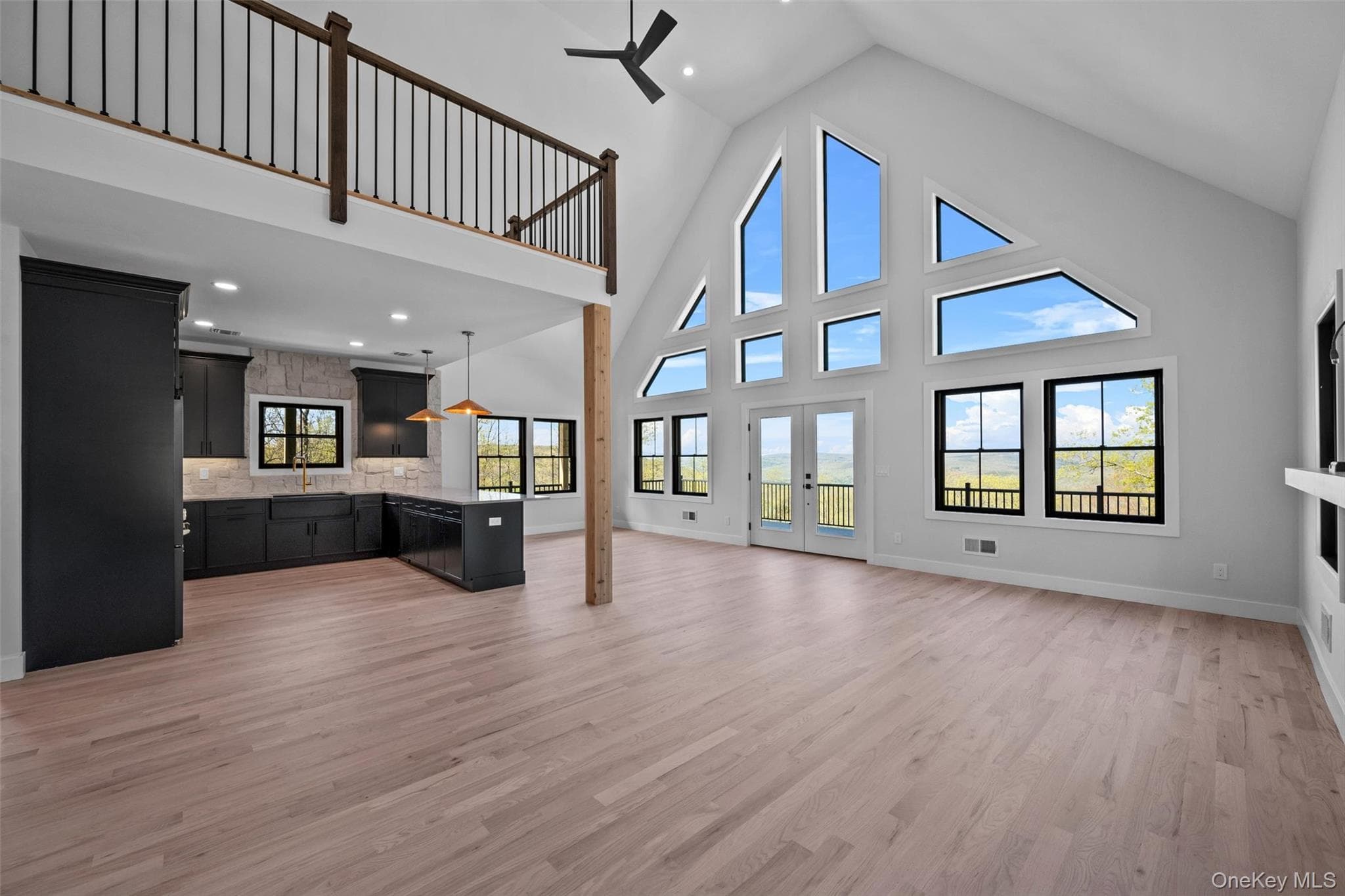 98 Fox Hill Road thumbnail 10