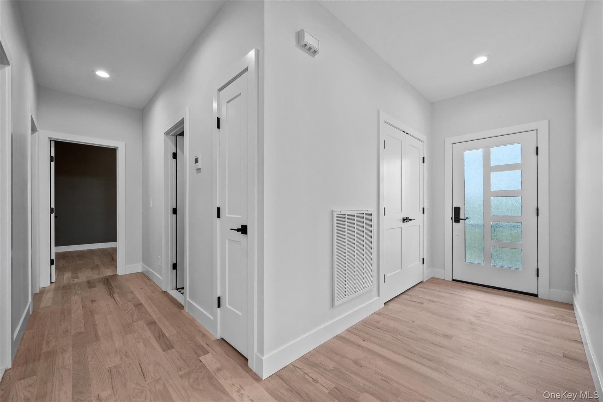 98 Fox Hill Road thumbnail 32