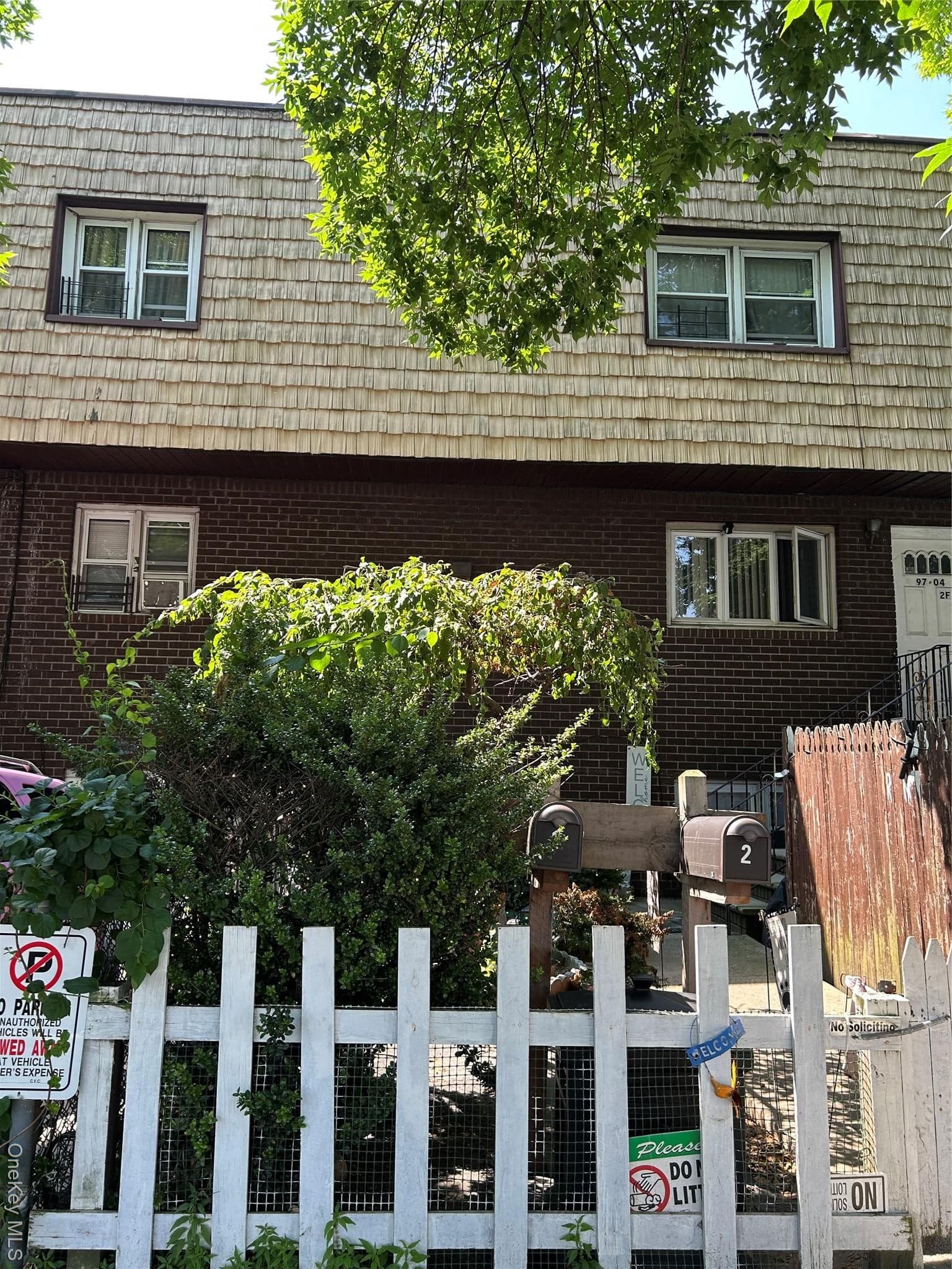 9704 Pitkin Avenue thumbnail 2
