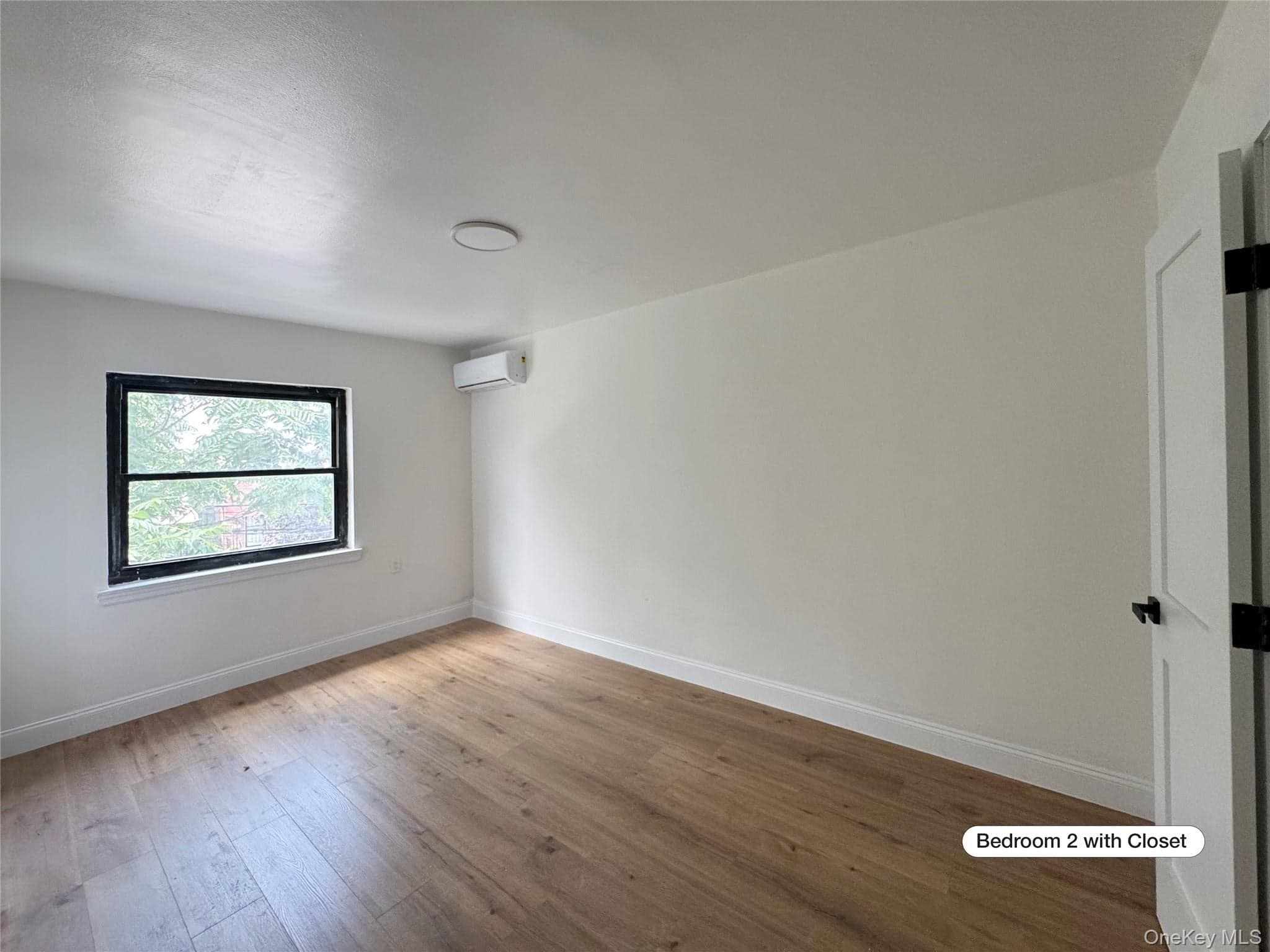 2942 Lurting Avenue thumbnail 7