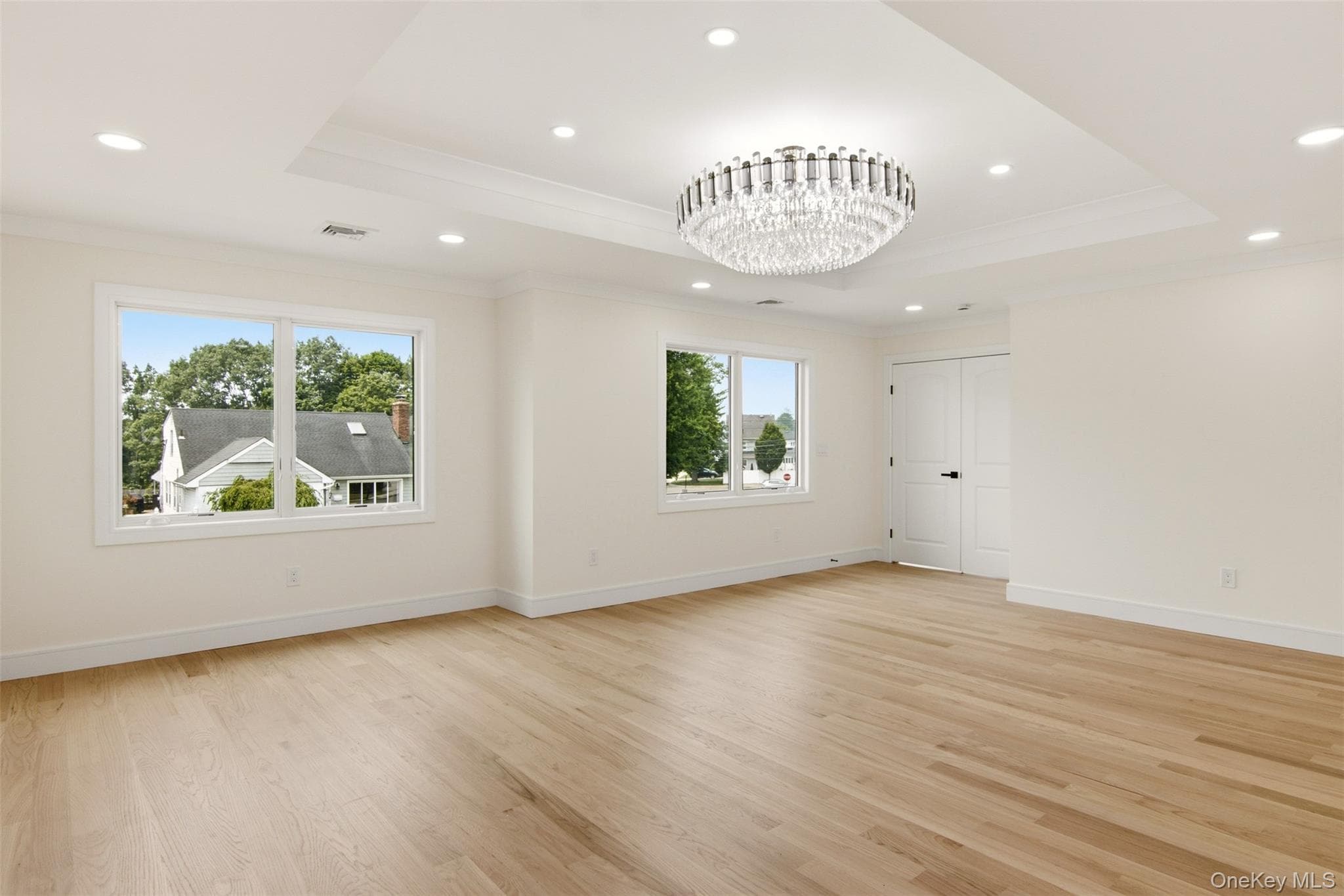 31 Underhill Avenue thumbnail 25