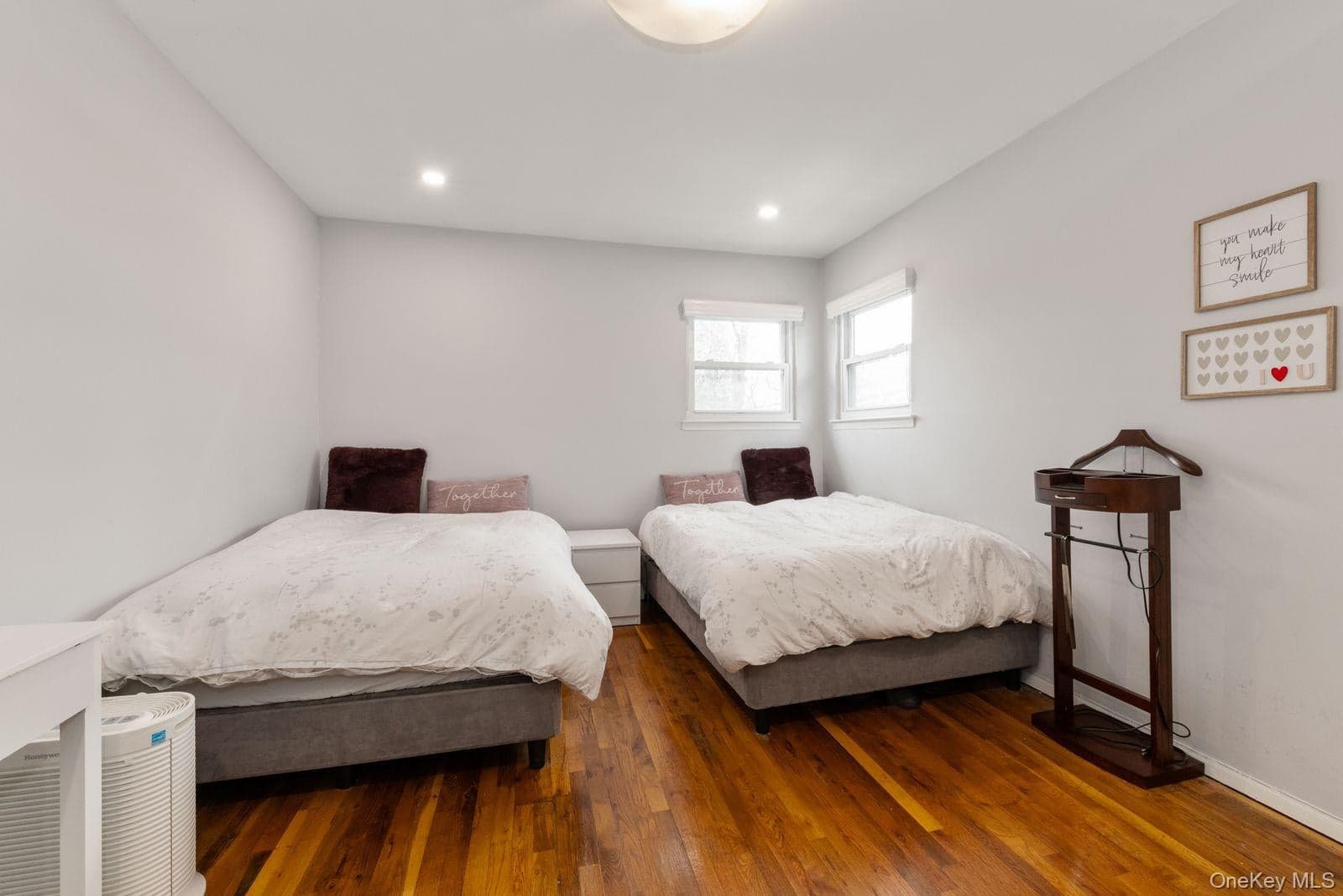 409 Barnard Avenue thumbnail 13