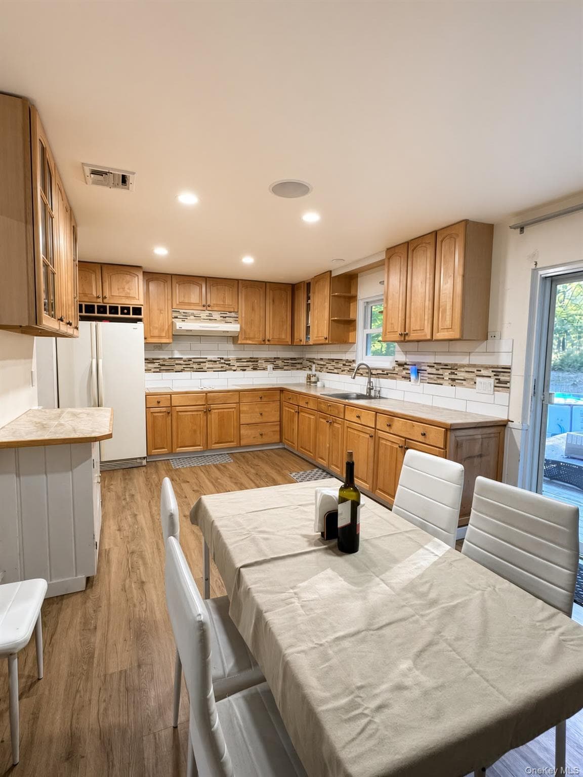 531 Brookhaven Avenue thumbnail 3