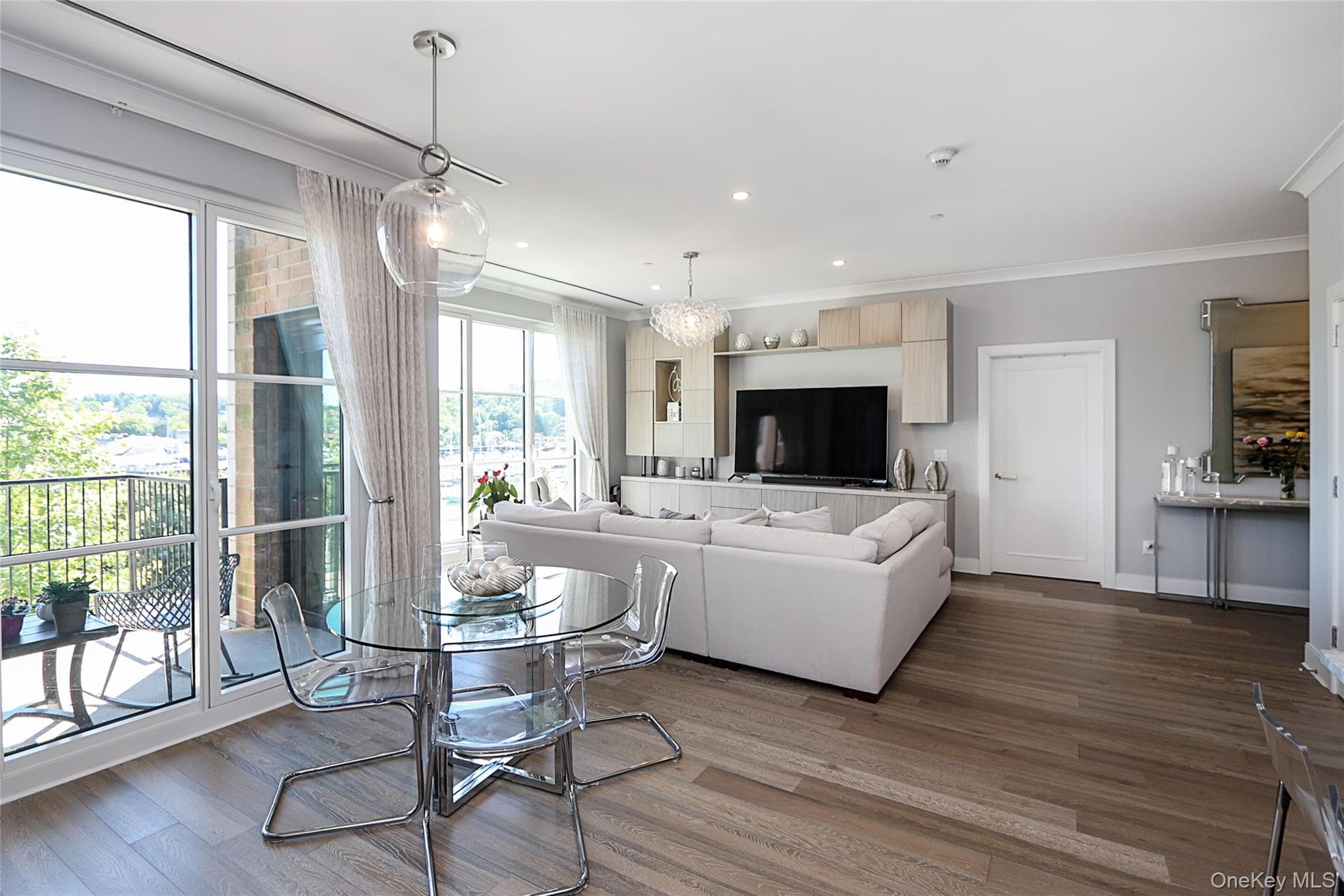 100 Garvies Point Road Unit: 1131, Glen Cove