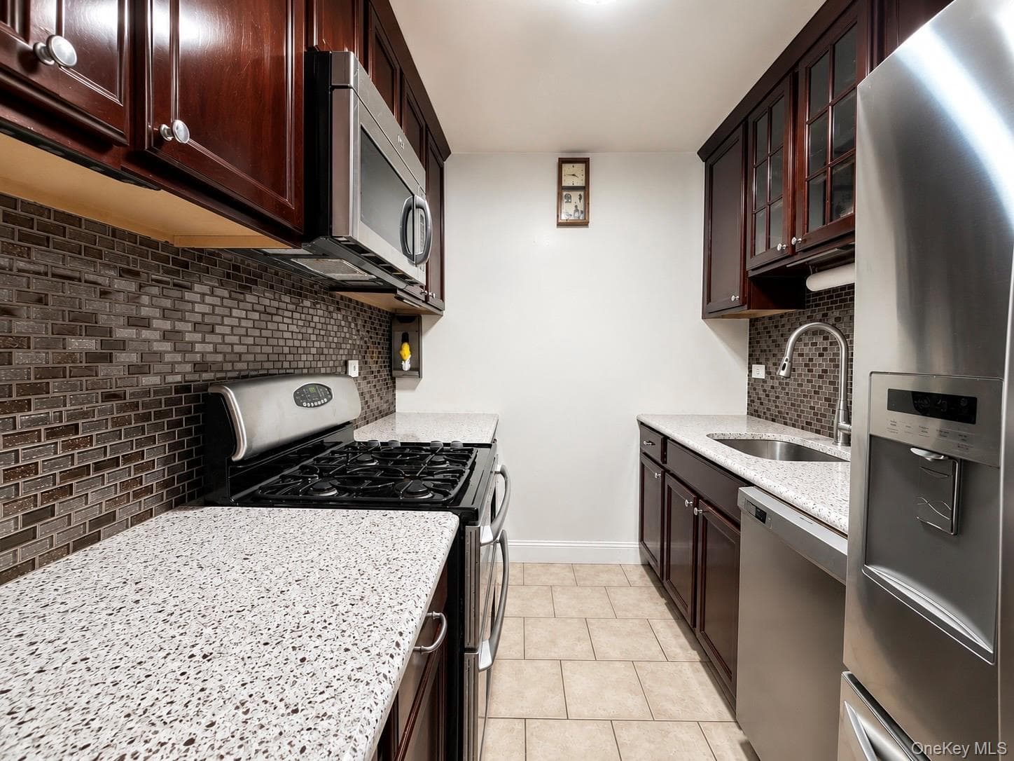61-20 Grand Central Parkway Unit: B303 thumbnail 8