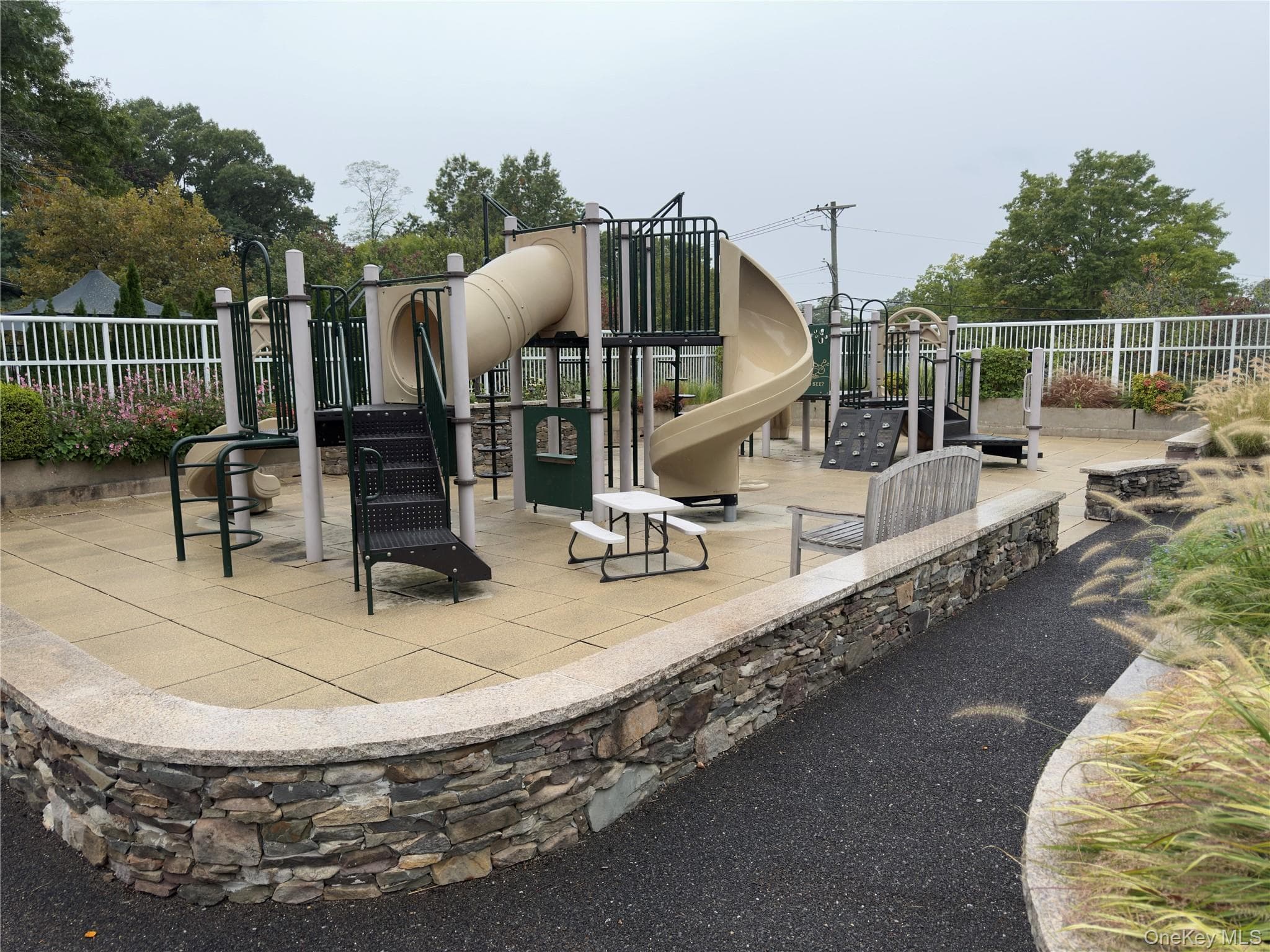 3333 Henry Hudson Parkway Unit: 5T thumbnail 14