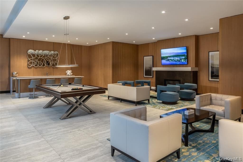 100 Garvies Point Road Unit: 1304 thumbnail 18