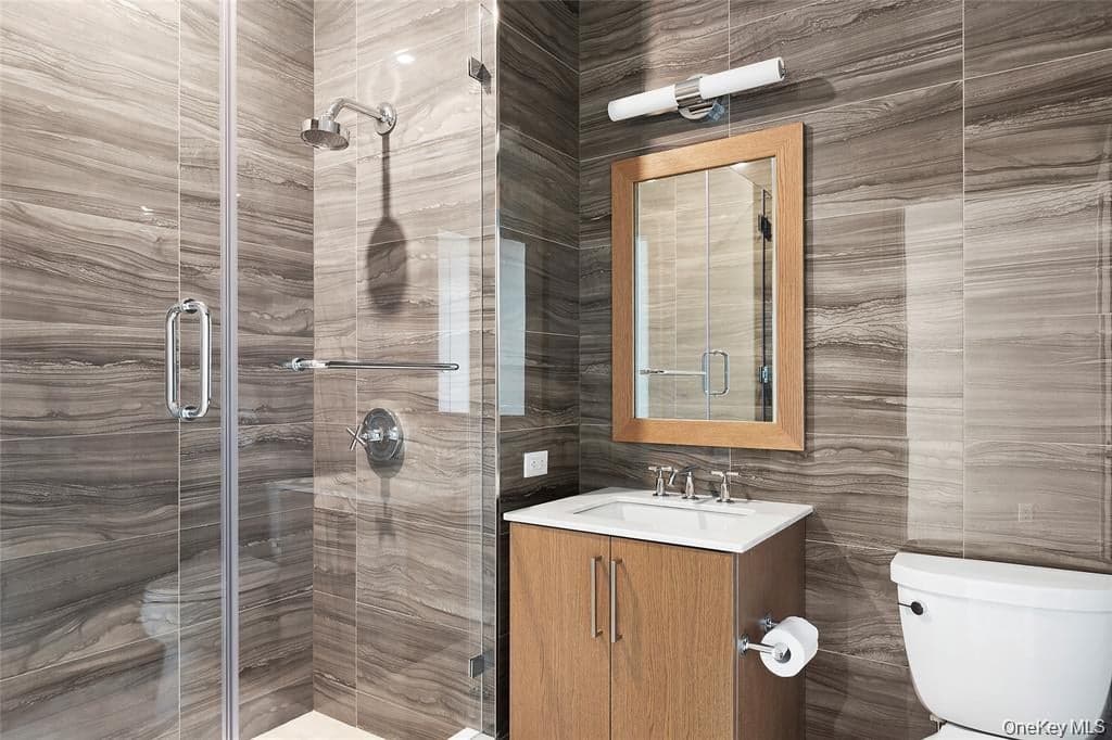 100 Garvies Point Road Unit: 1304 thumbnail 12