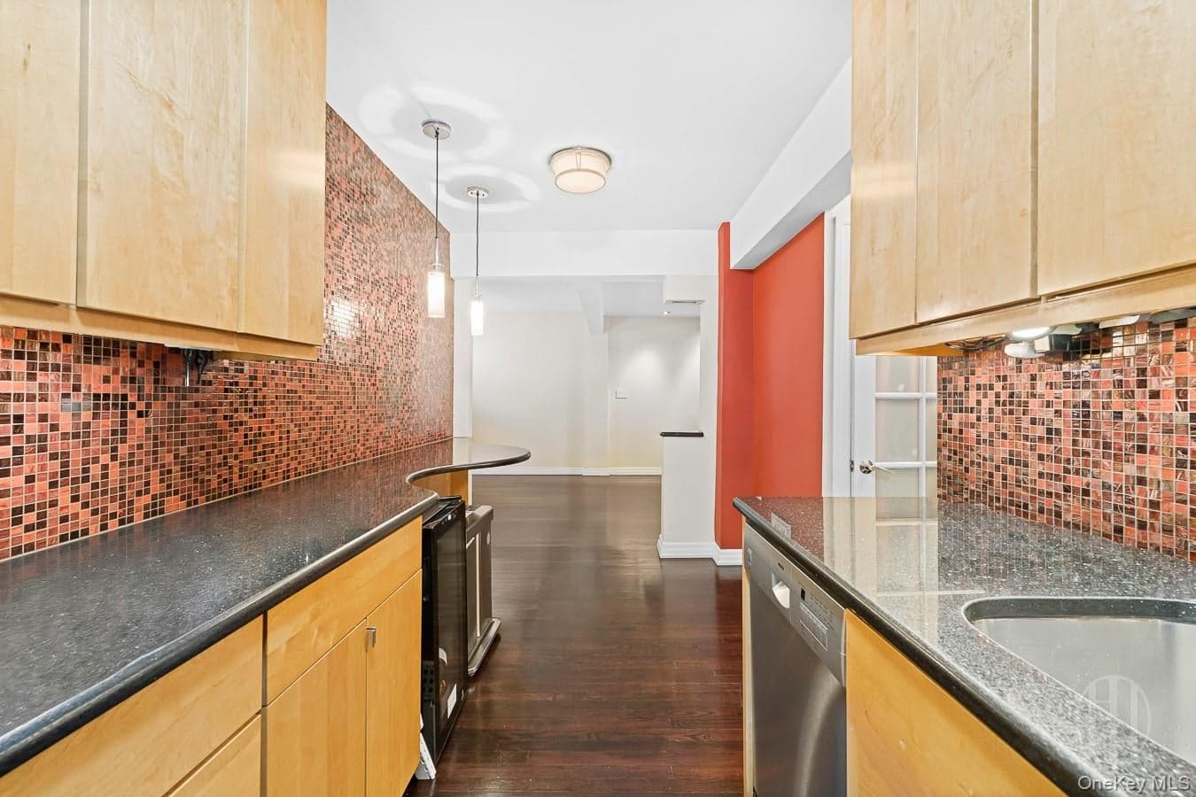 54 East 8th Street ST Unit: 3J thumbnail 16