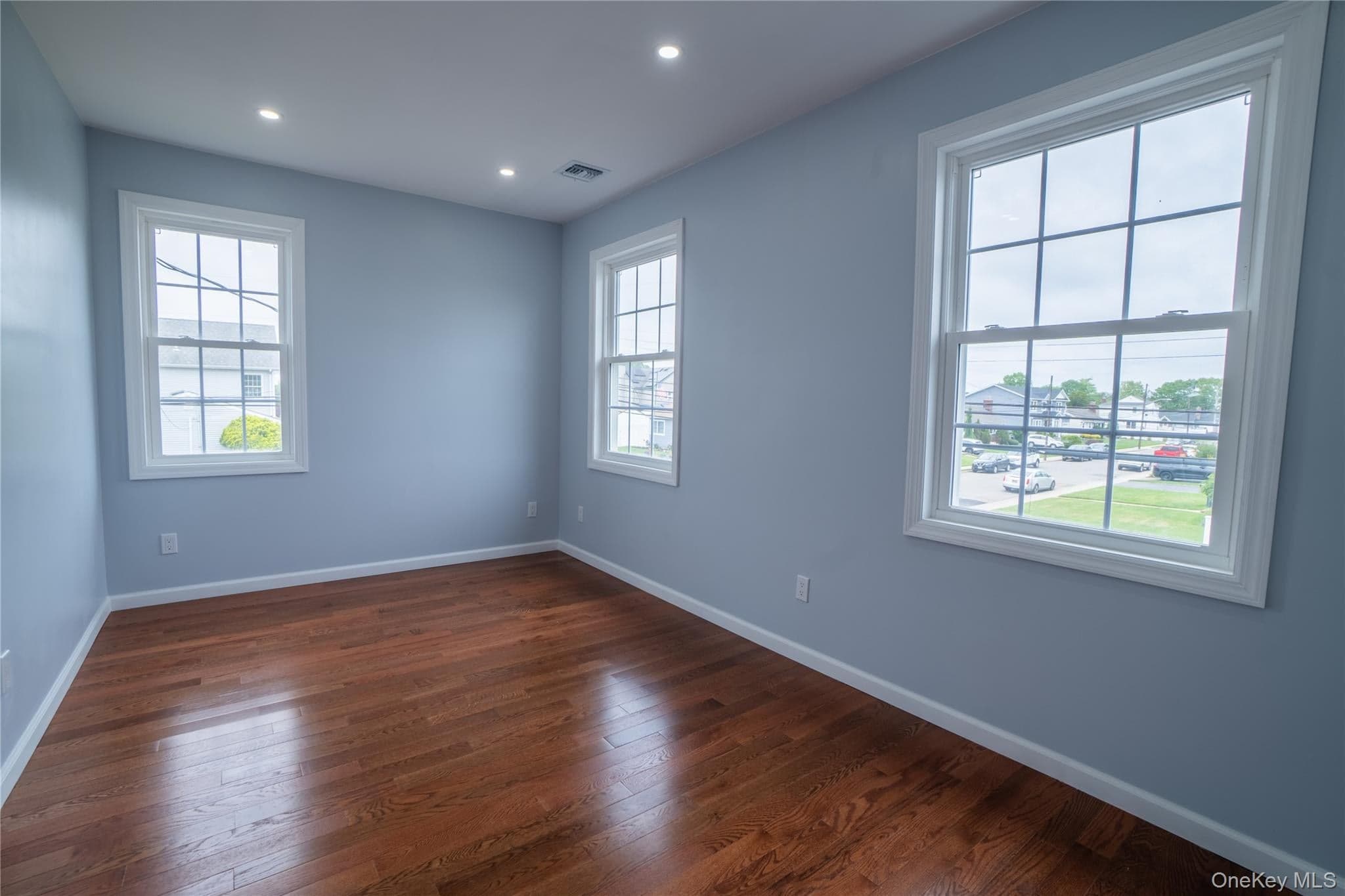139 Maple Avenue thumbnail 14