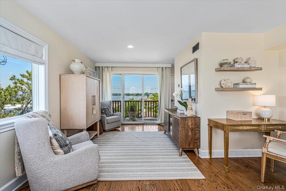291 Dune Road thumbnail 34