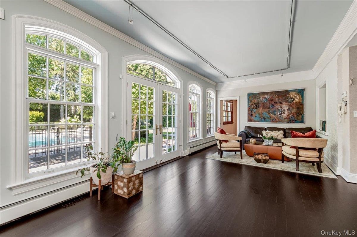 115 Cedar Avenue thumbnail 9