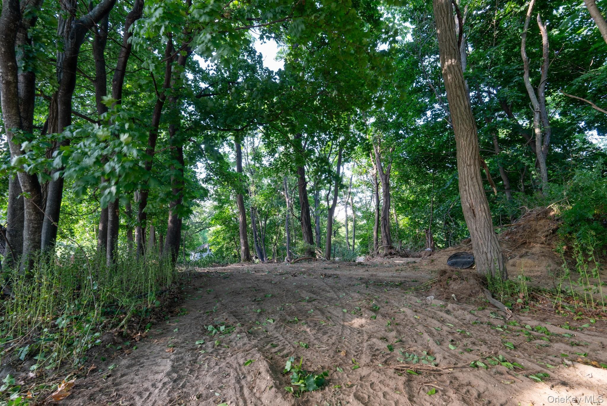 357 Smithtown Boulevard thumbnail 10