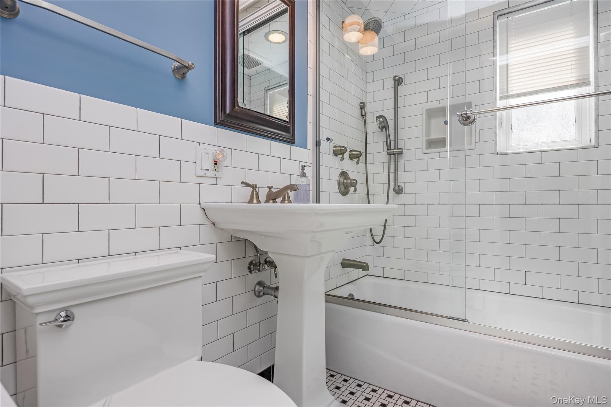149-27 Lefferts Boulevard thumbnail 13