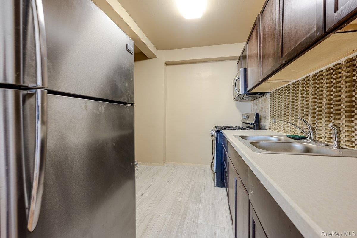 3 Fordham Hill Oval Unit: 5E thumbnail 4