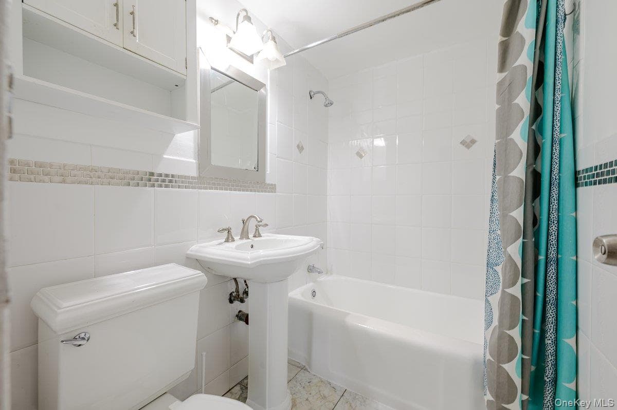 3 Fordham Hill Oval Unit: 5E thumbnail 8
