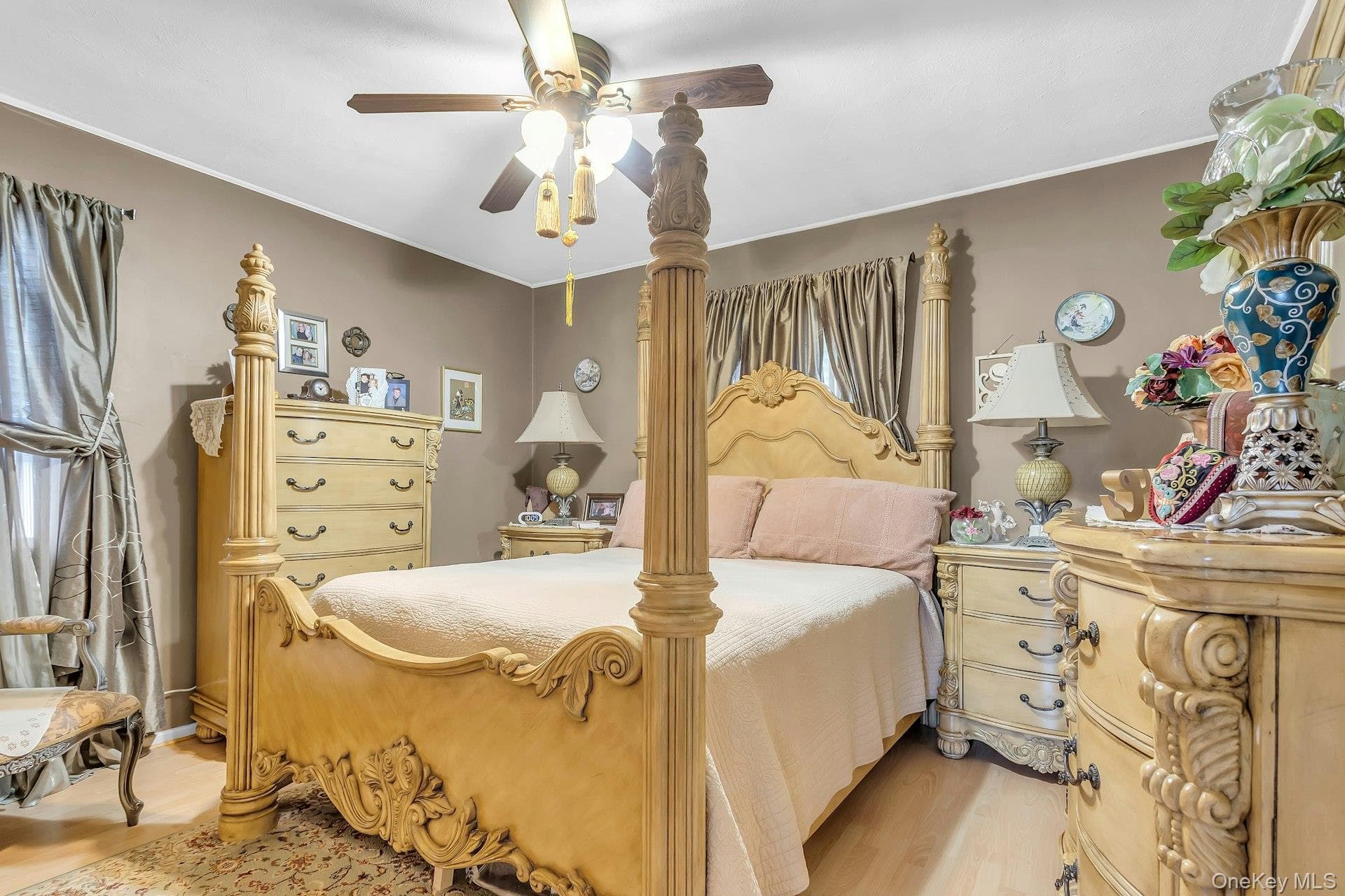 996 Merillon Avenue thumbnail 6