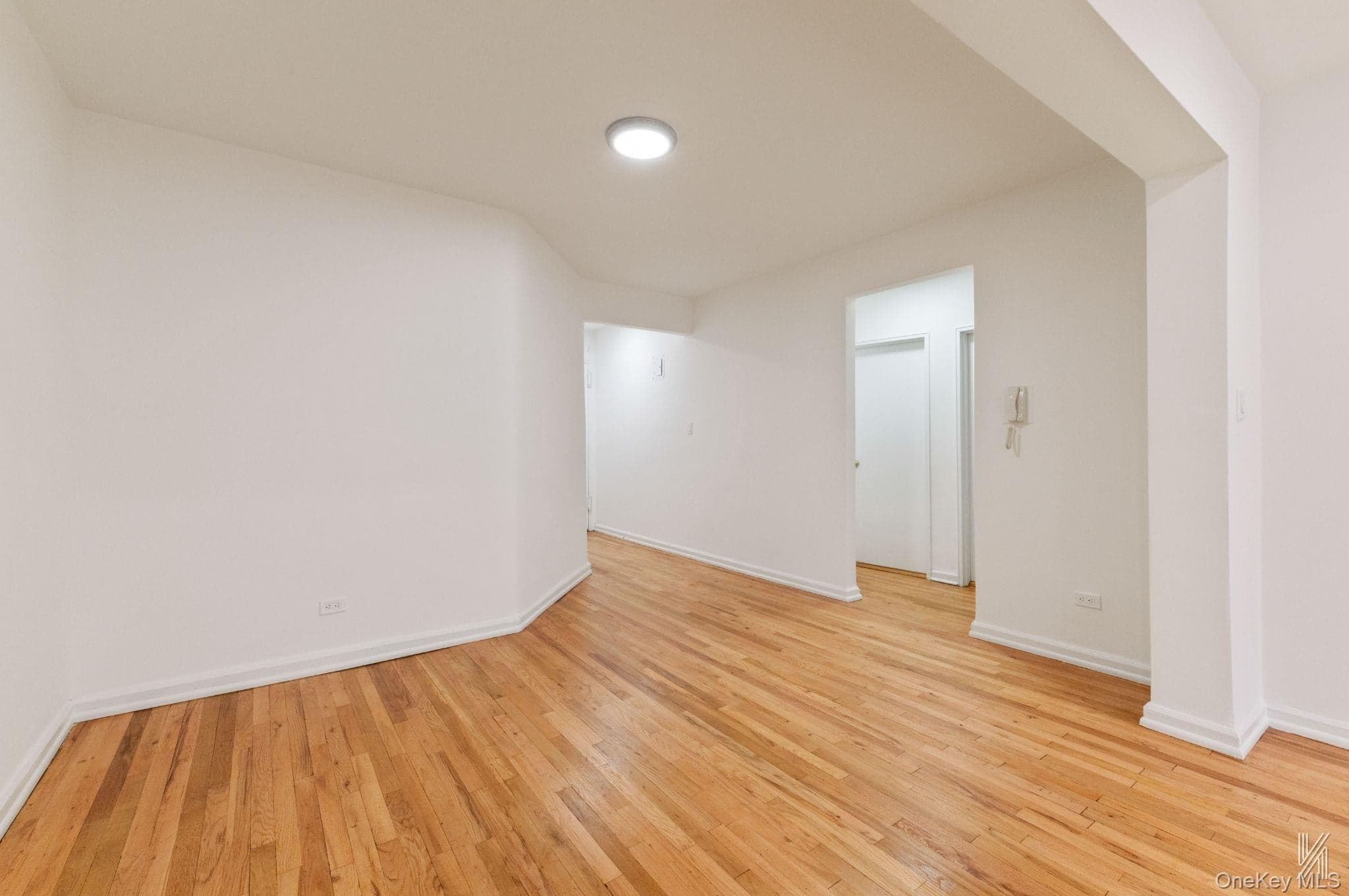 79-10 34th Avenue Unit: 4U thumbnail 7