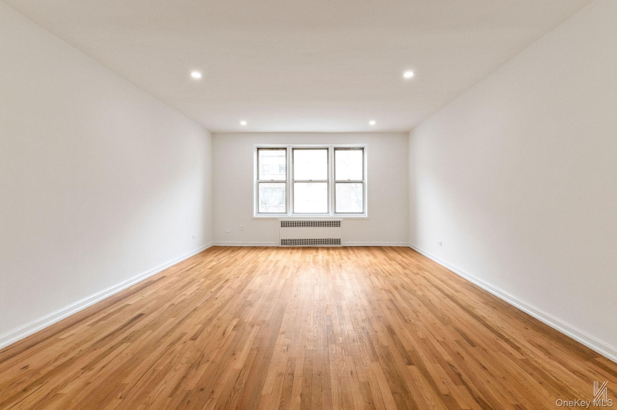 79-10 34th Avenue Unit: 4U thumbnail 9