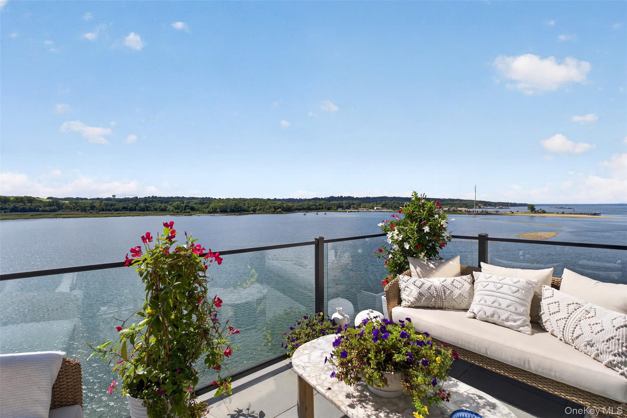 10 Shore Road Unit: 400 thumbnail 37