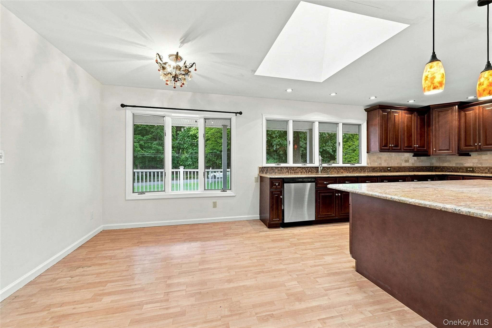 6 Winfield Drive thumbnail 8