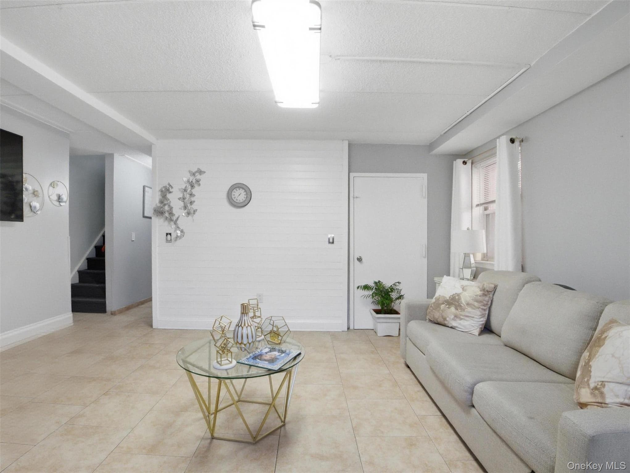 831 Longfellow Avenue thumbnail 2