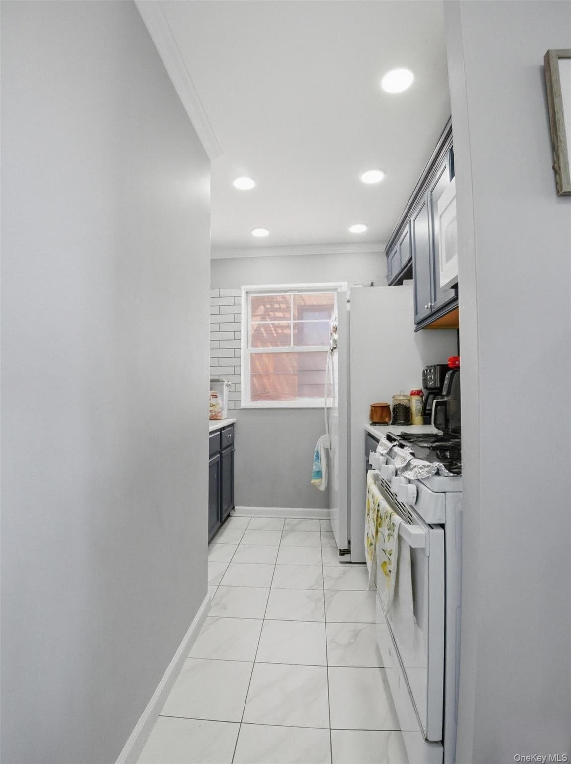 831 Longfellow Avenue thumbnail 24
