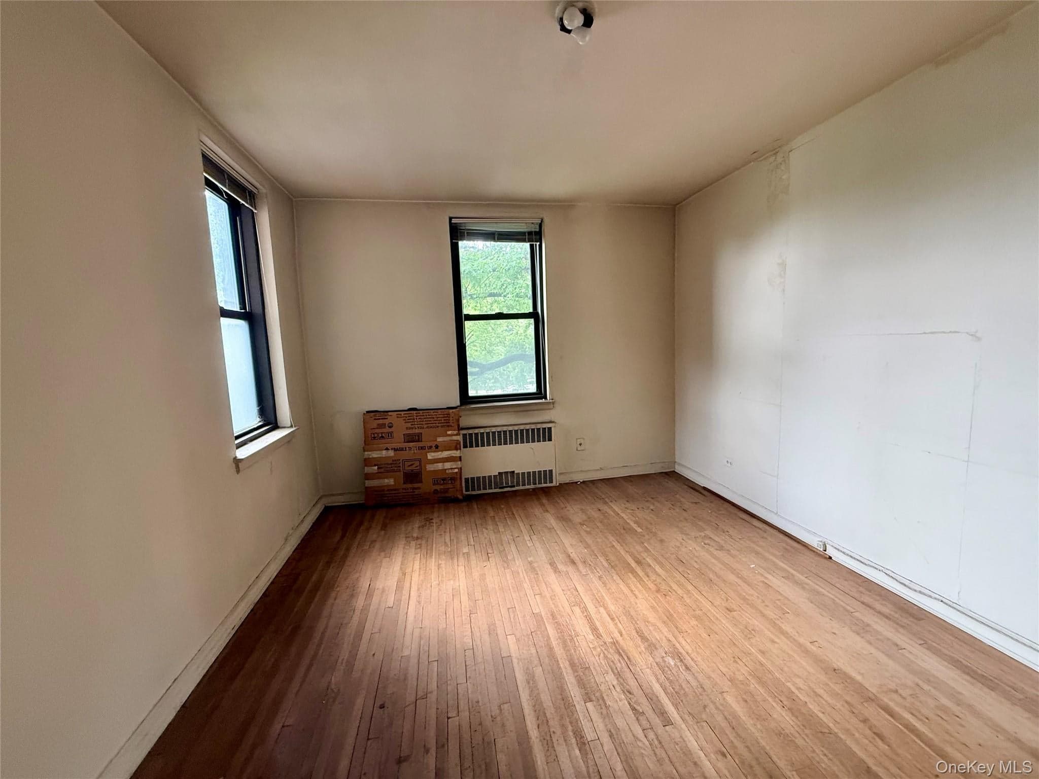 113-15 34th Avenue Unit: 1E thumbnail 6