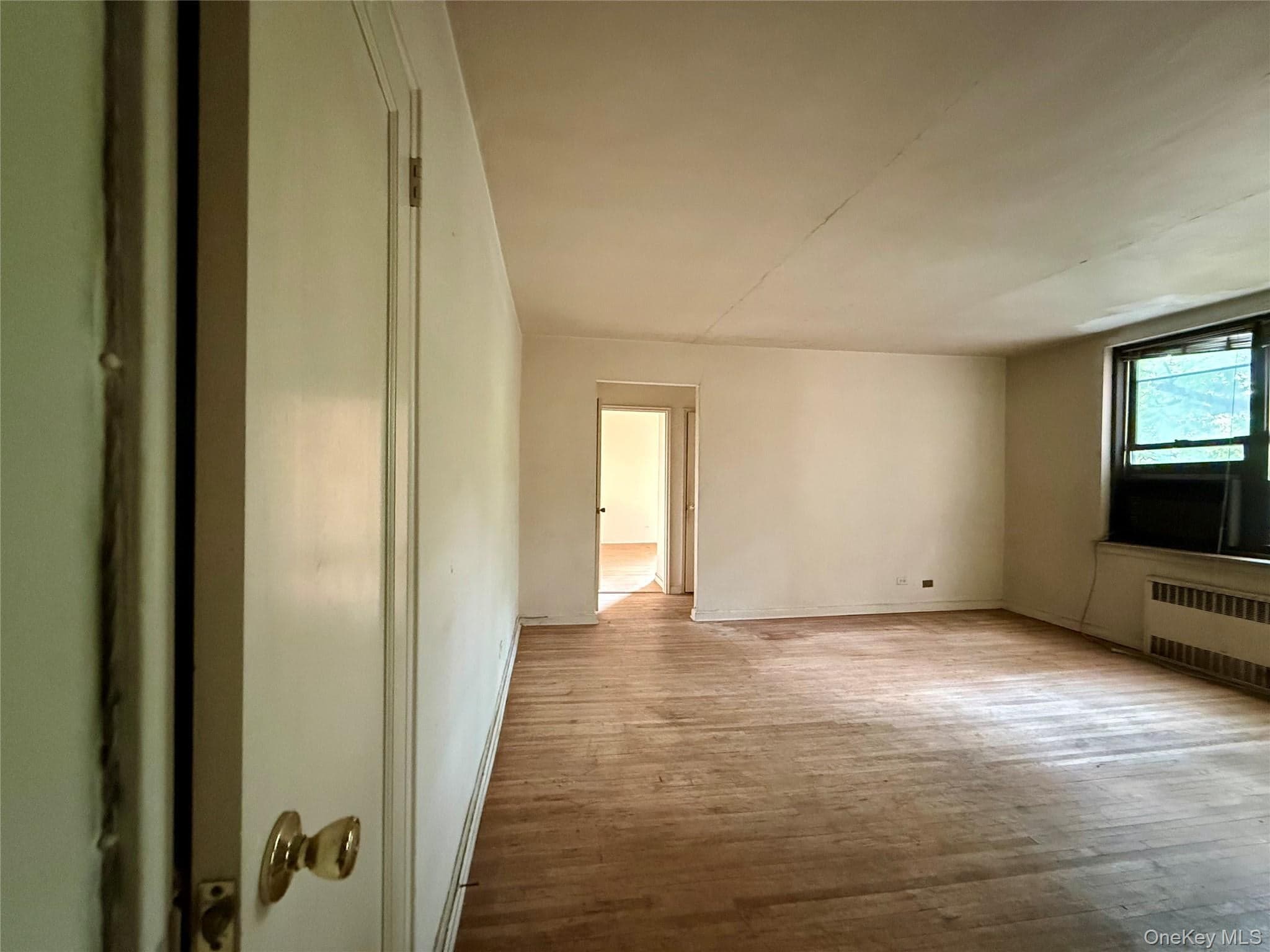 113-15 34th Avenue Unit: 1E thumbnail 3