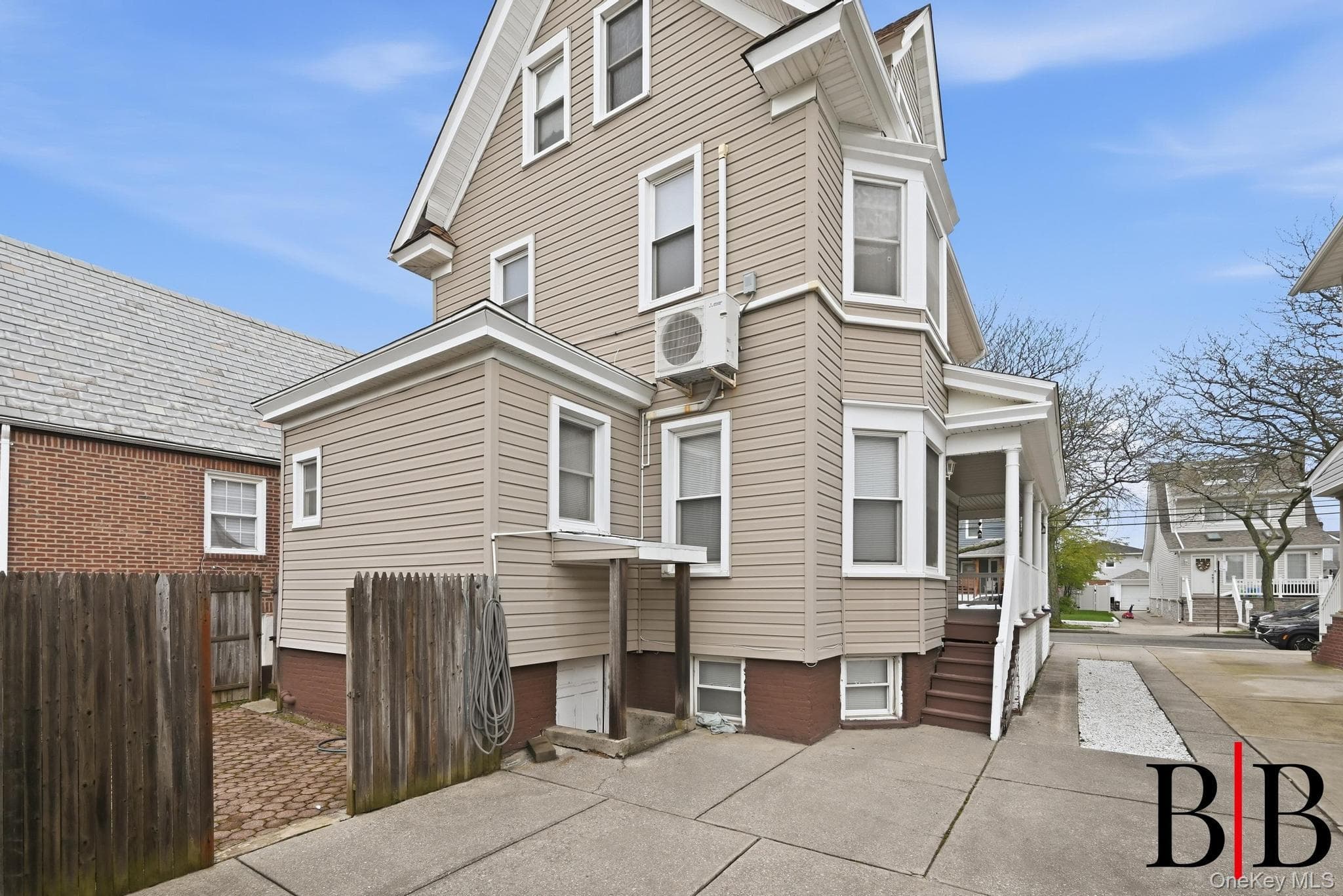 533 Beach 130th Street thumbnail 26