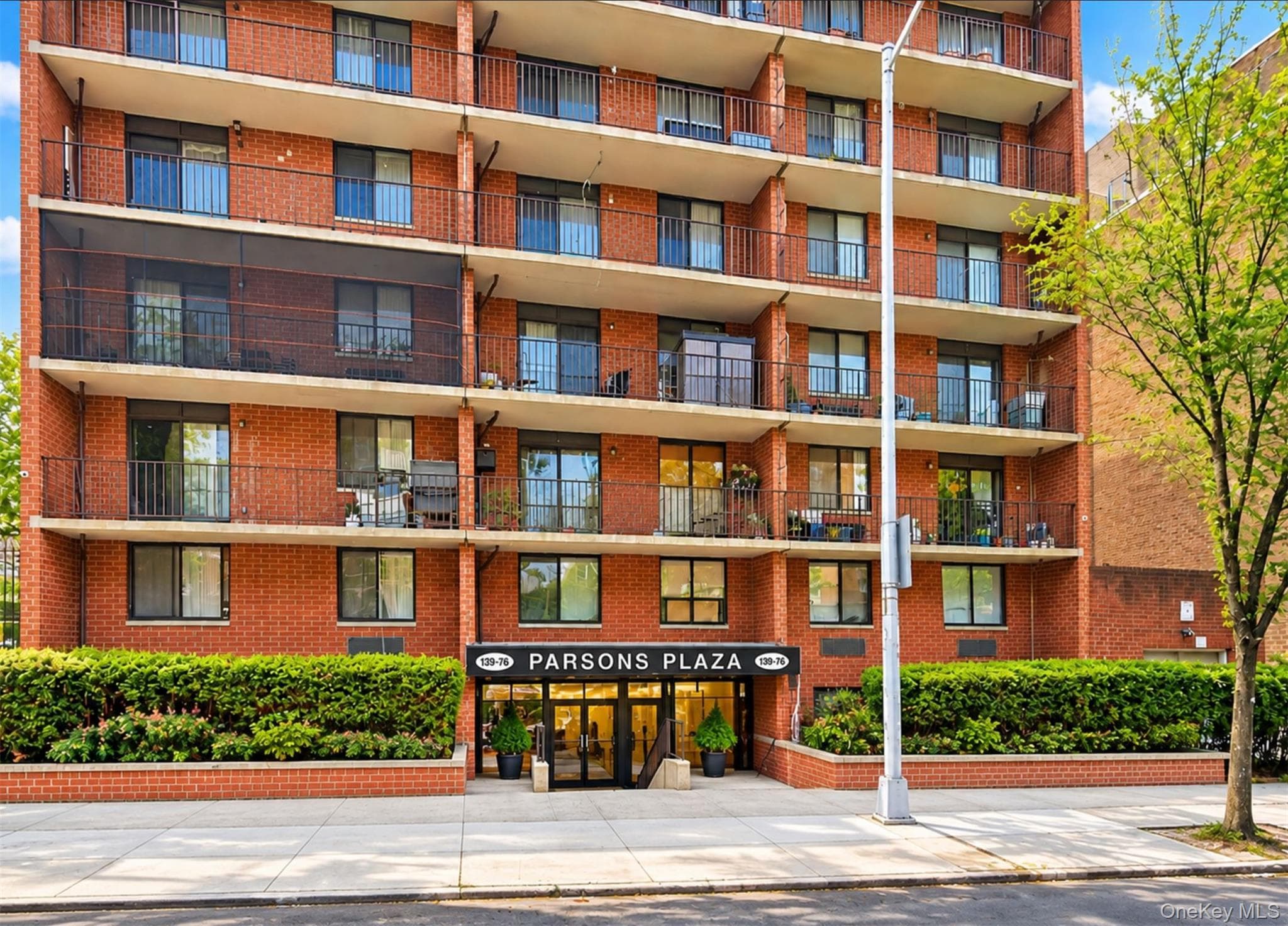 13976 35th Avenue Unit: L1, Flushing