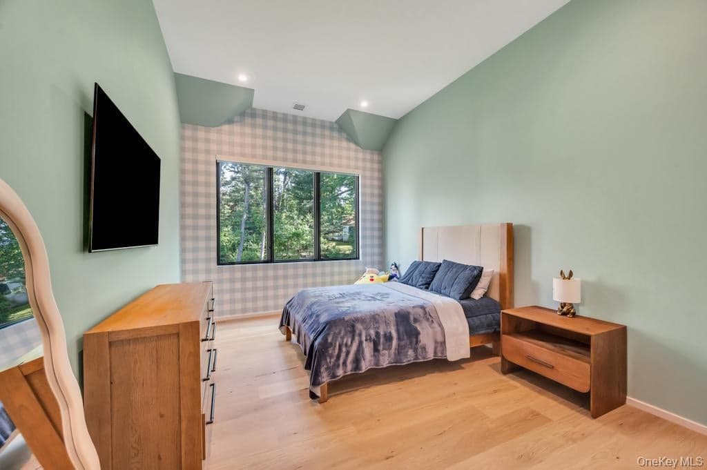 2 Chelmsford Drive thumbnail 25