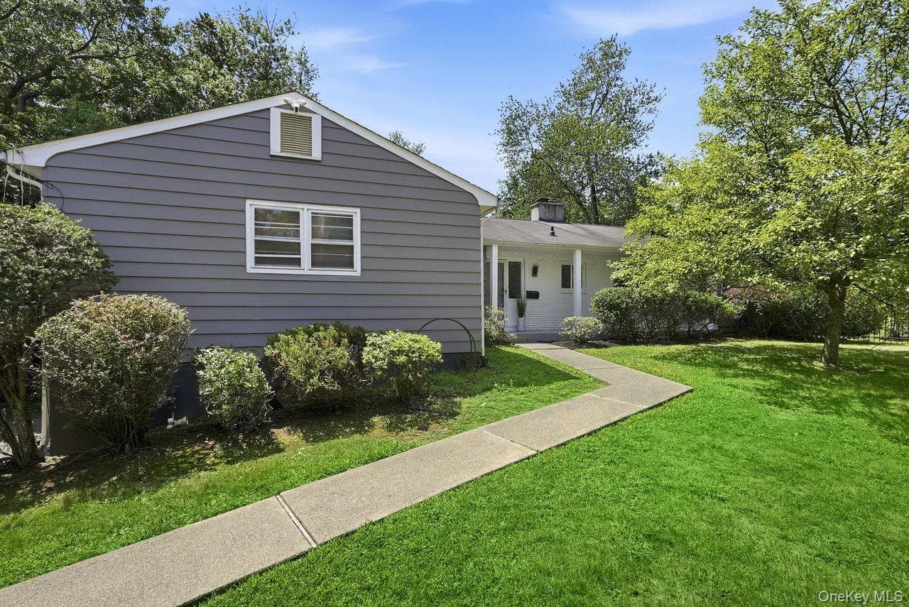 5 Deer Meadow Drive thumbnail 3