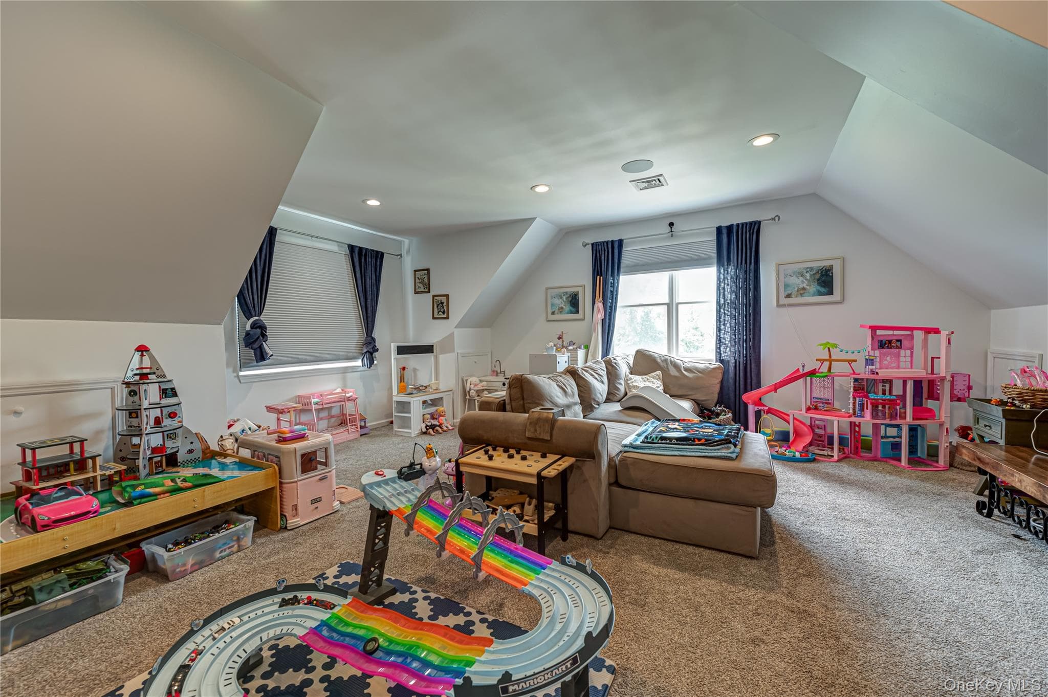 406 Vanderbilt Boulevard thumbnail 14