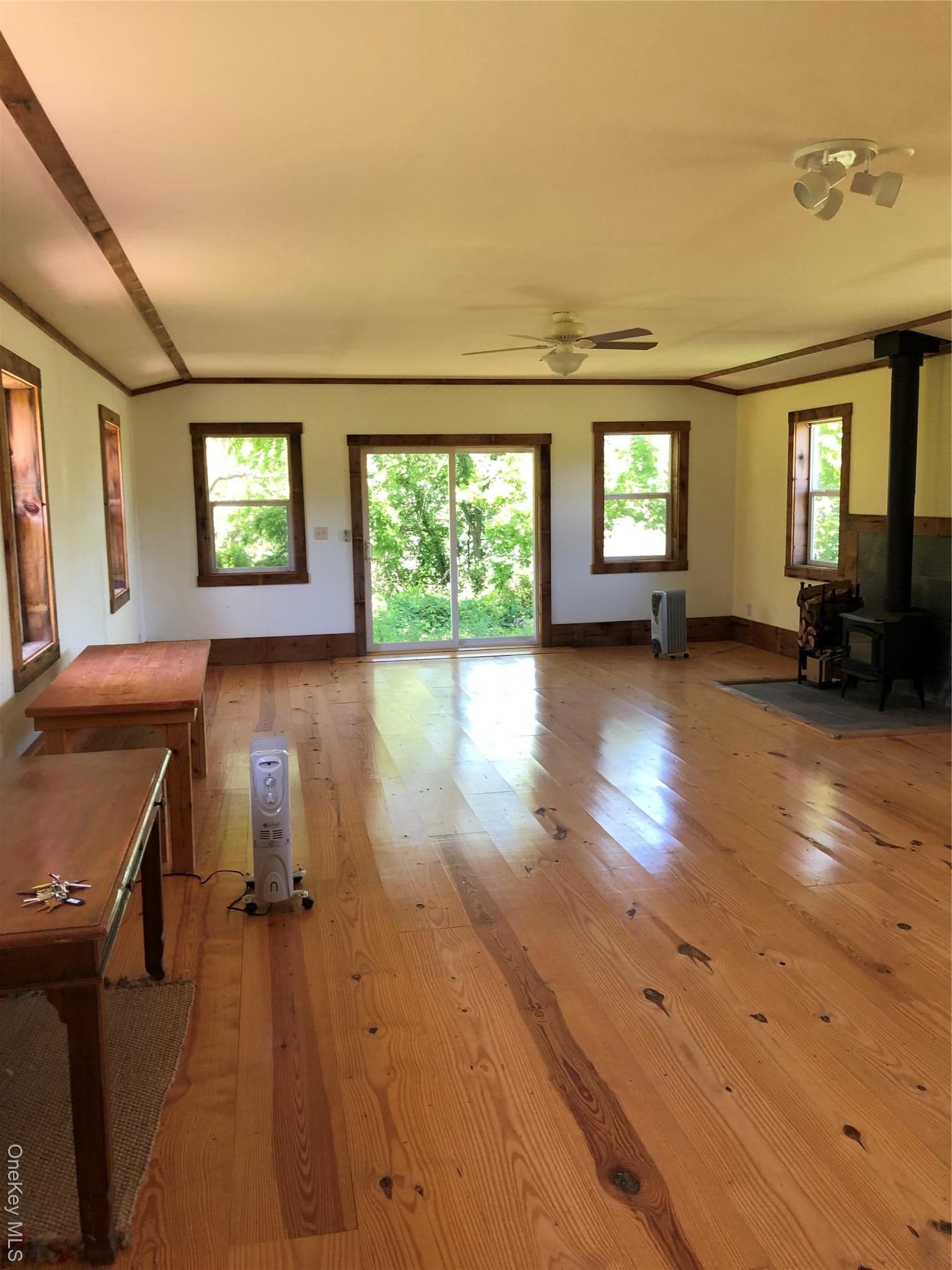 181 Huguenot Street thumbnail 14