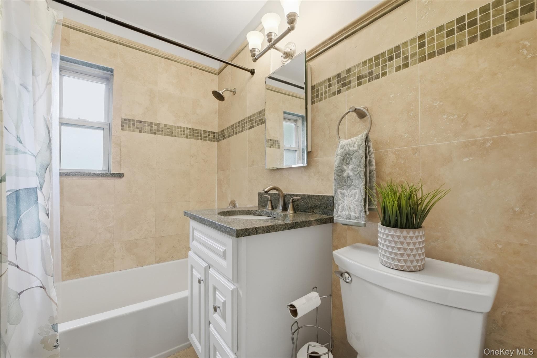 330 S Broadway Unit: B11 thumbnail 24