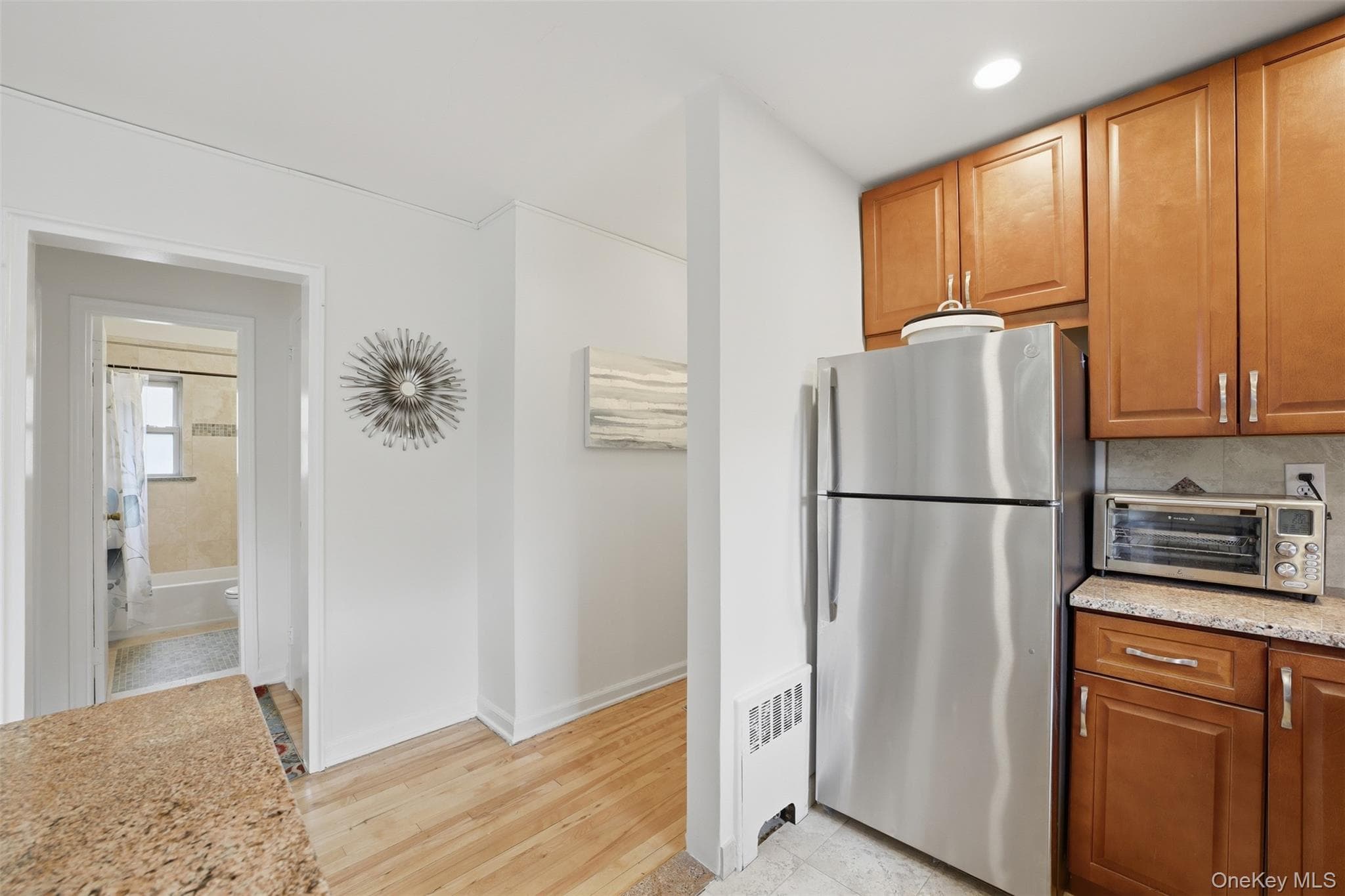 330 S Broadway Unit: B11 thumbnail 13