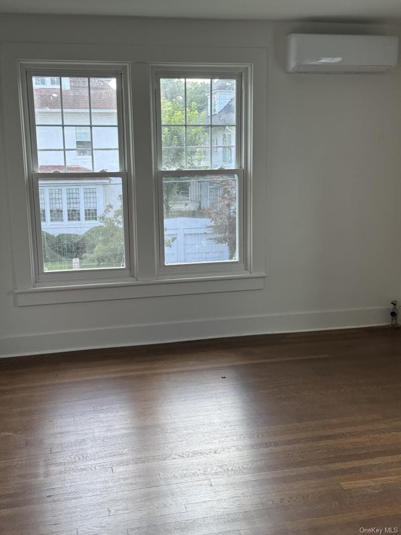 82 Marquand Avenue thumbnail 3