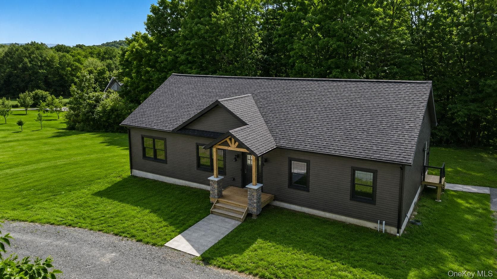 375 Breezy Hill Road thumbnail 38
