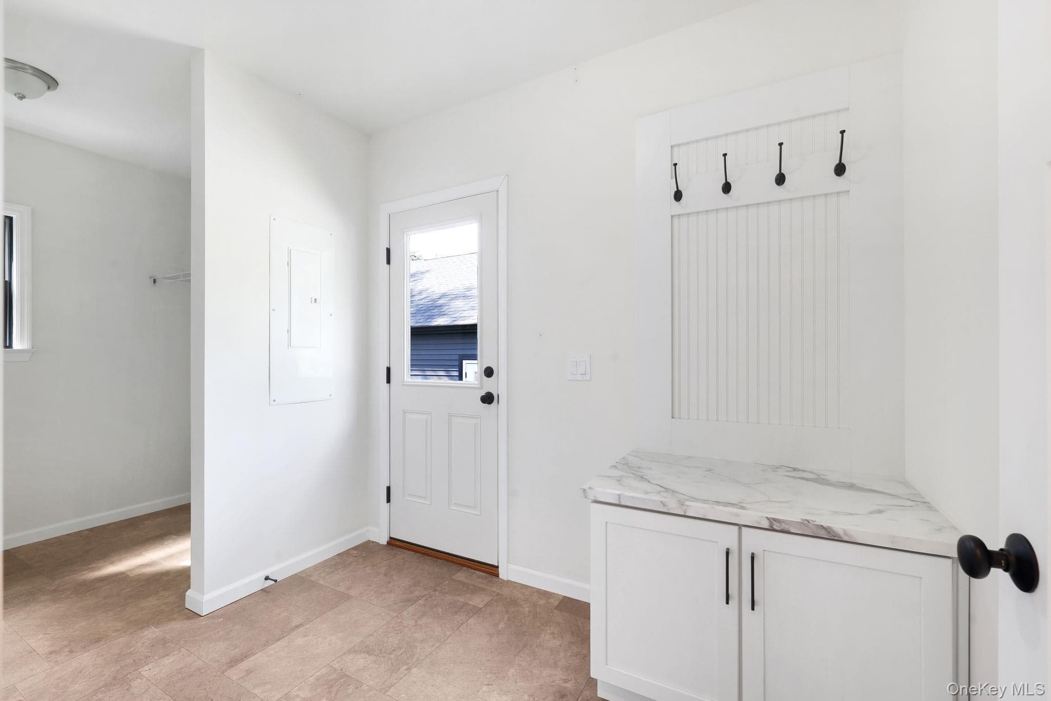 375 Breezy Hill Road thumbnail 19