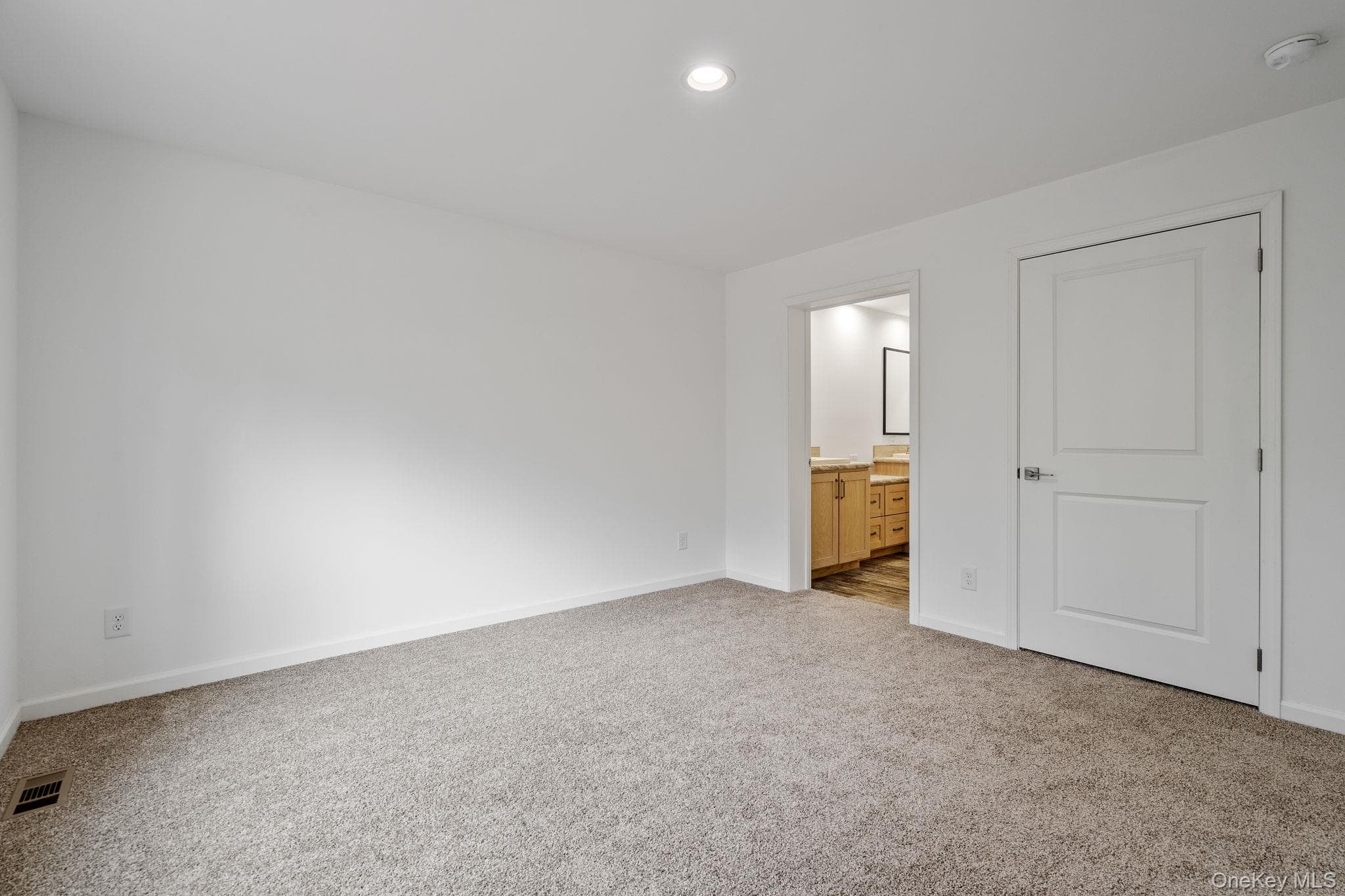 45 Pinehurst Drive thumbnail 21
