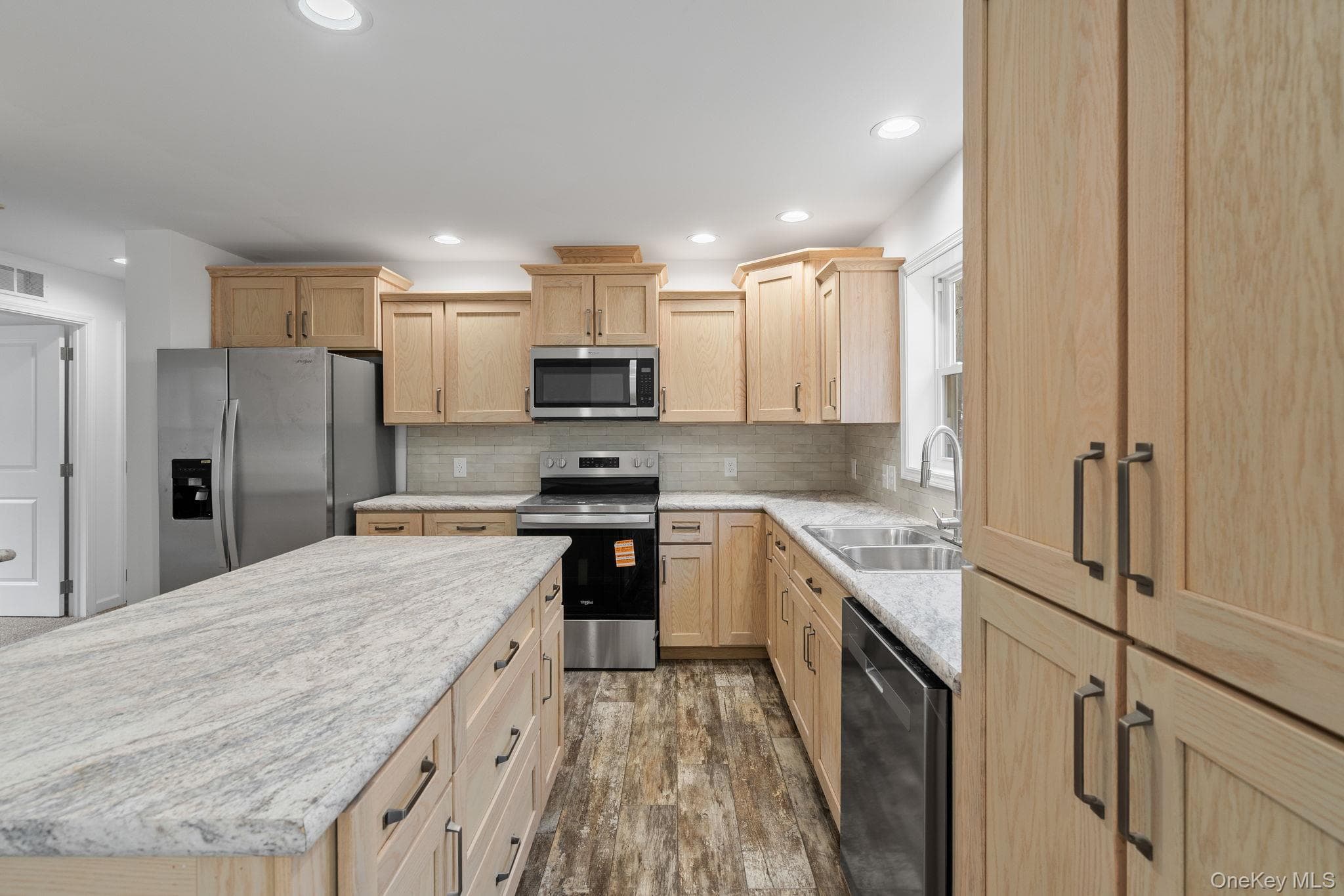 45 Pinehurst Drive thumbnail 18